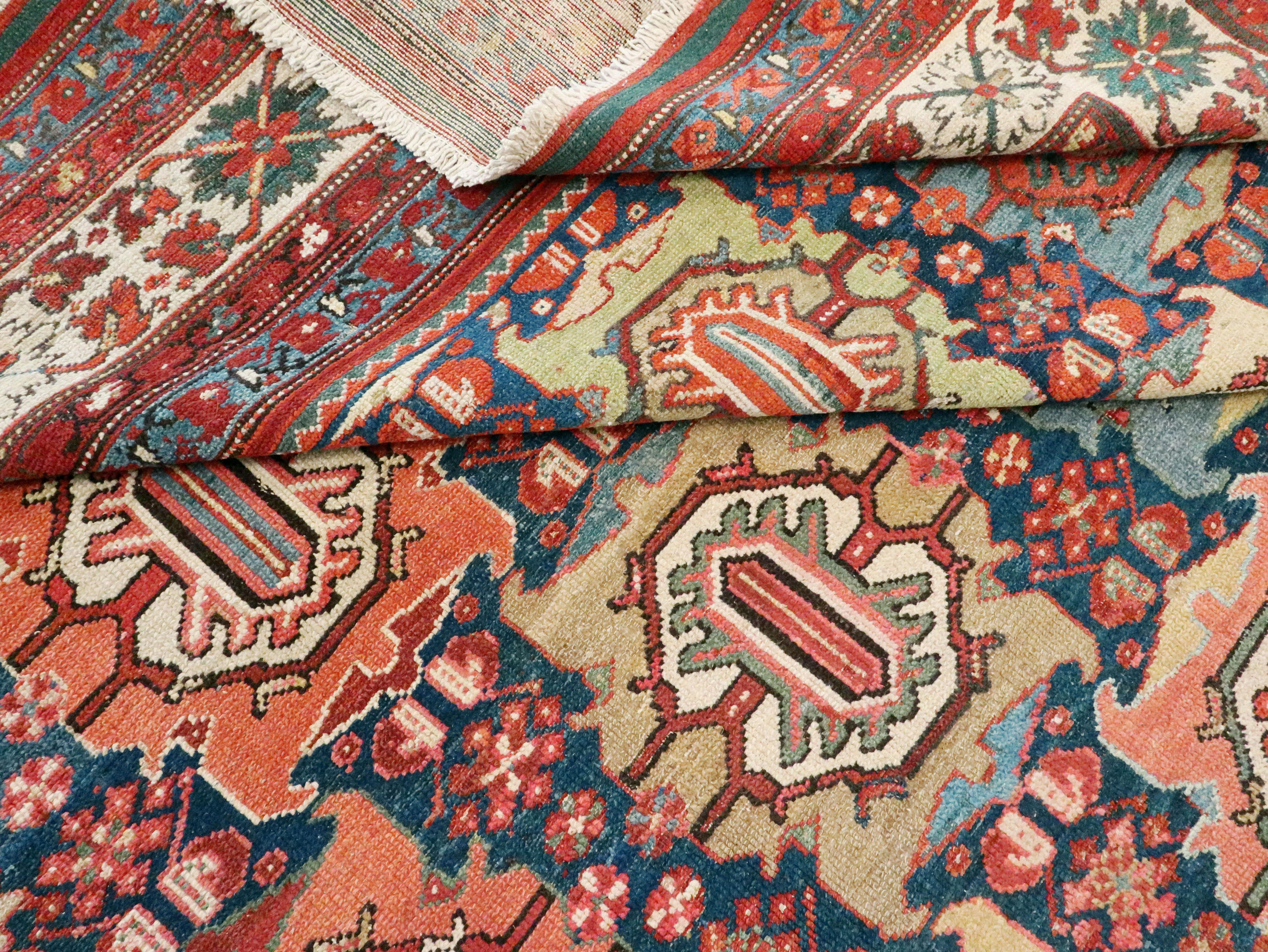 Antiker persischer Malayer-Teppich im Angebot 6