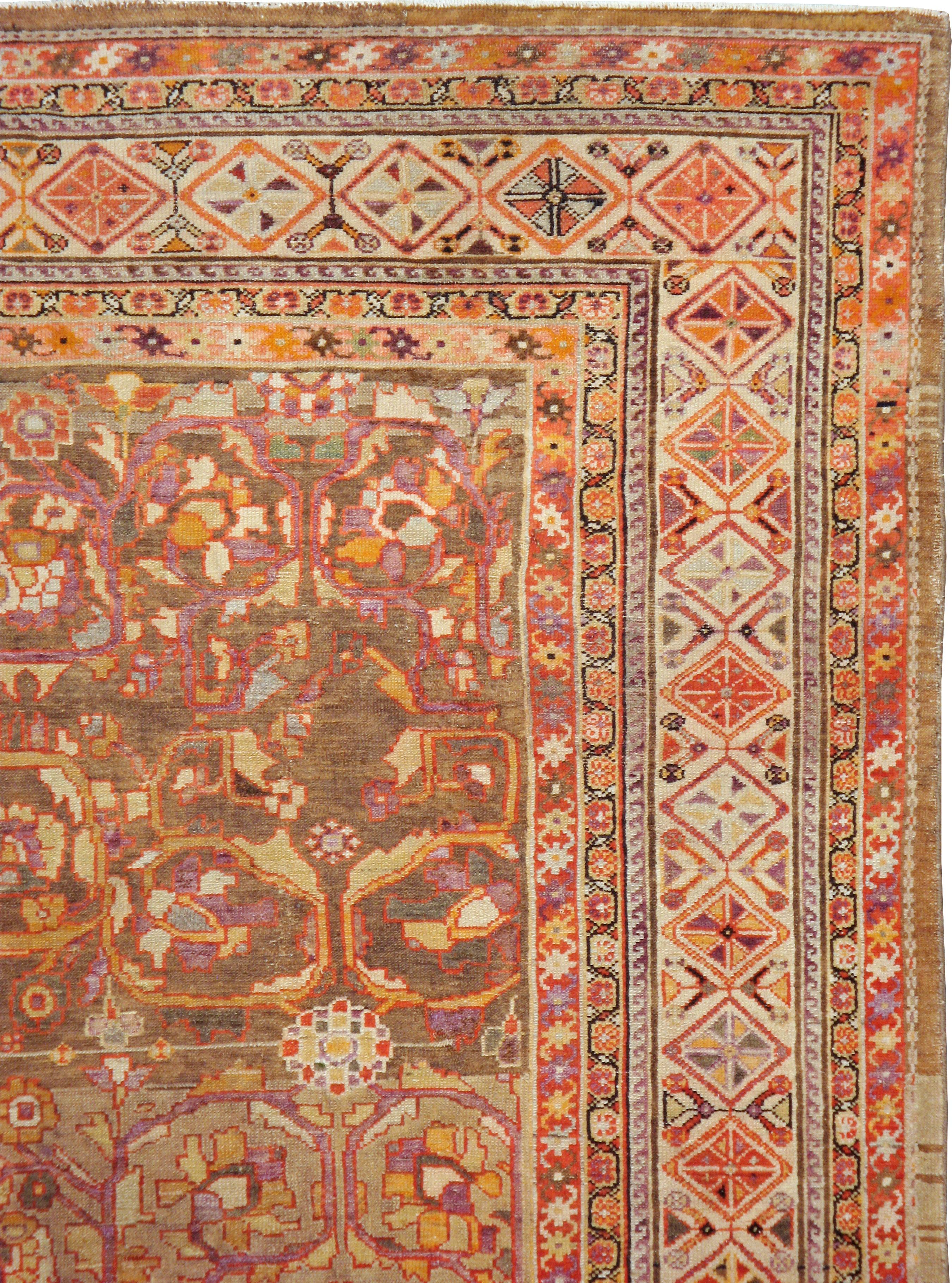 Antique Persian Malayer Carpet In Good Condition For Sale In New York, NY