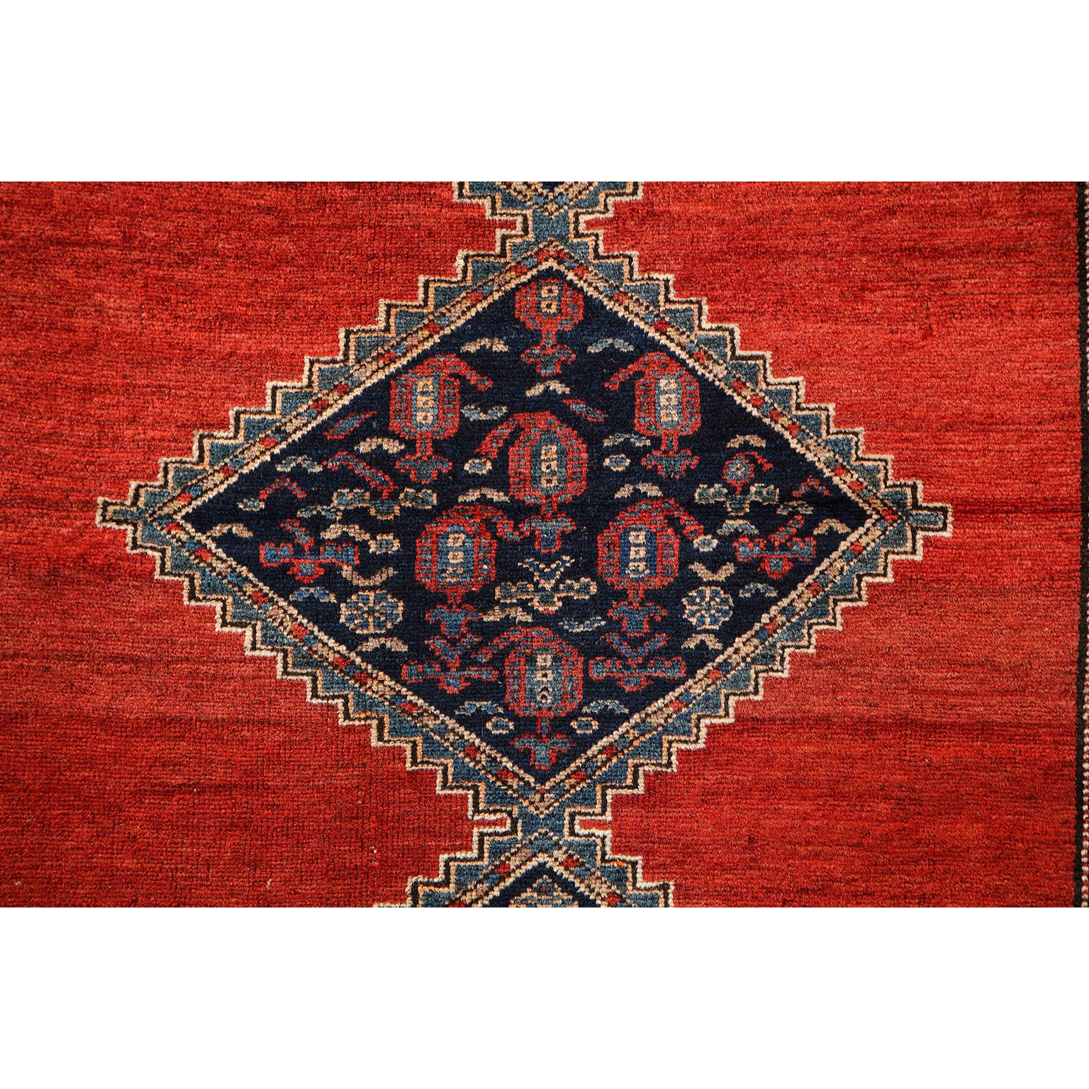 Vegetable Dyed Antique 1900s Persian Malayer Rug, 4' x 6' For Sale