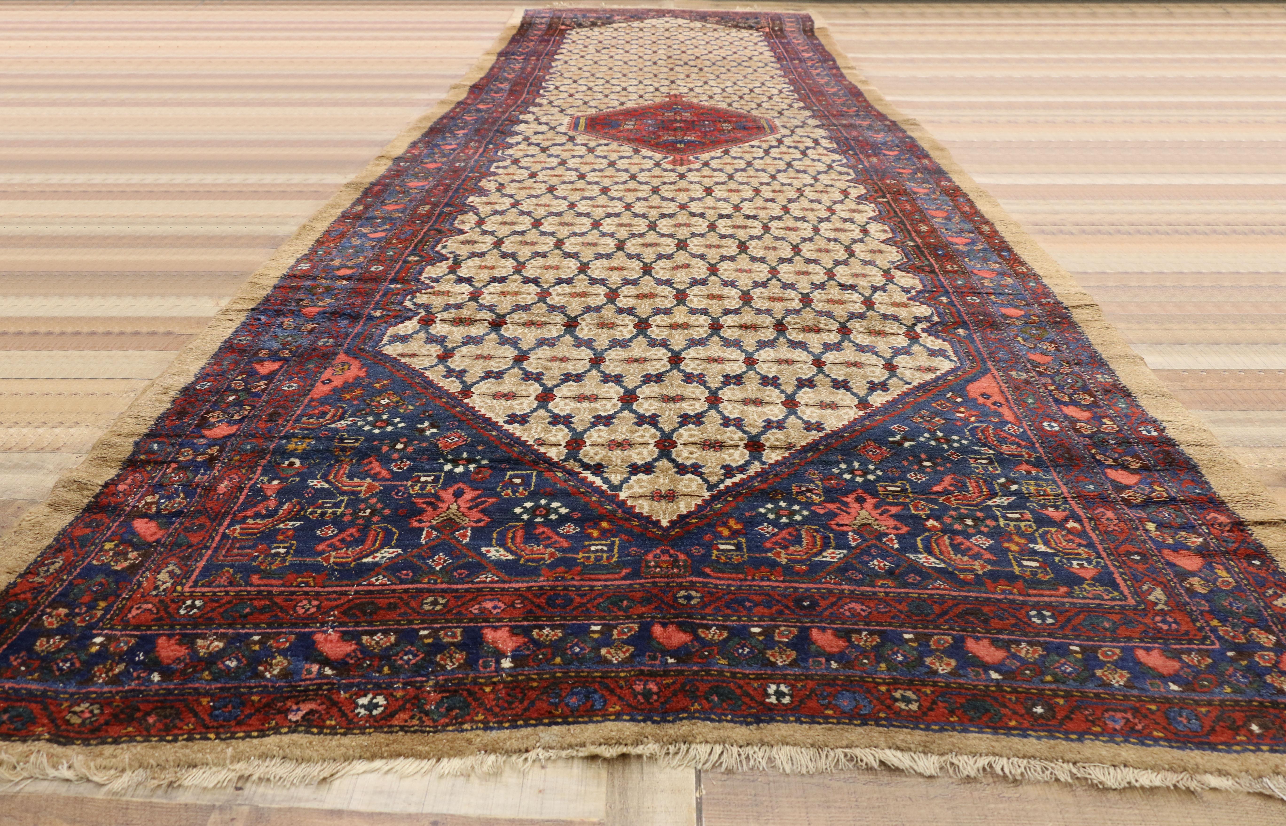 Late 19th Century Rare Antique Persian Malayer Carpet with Traditional Style For Sale 1