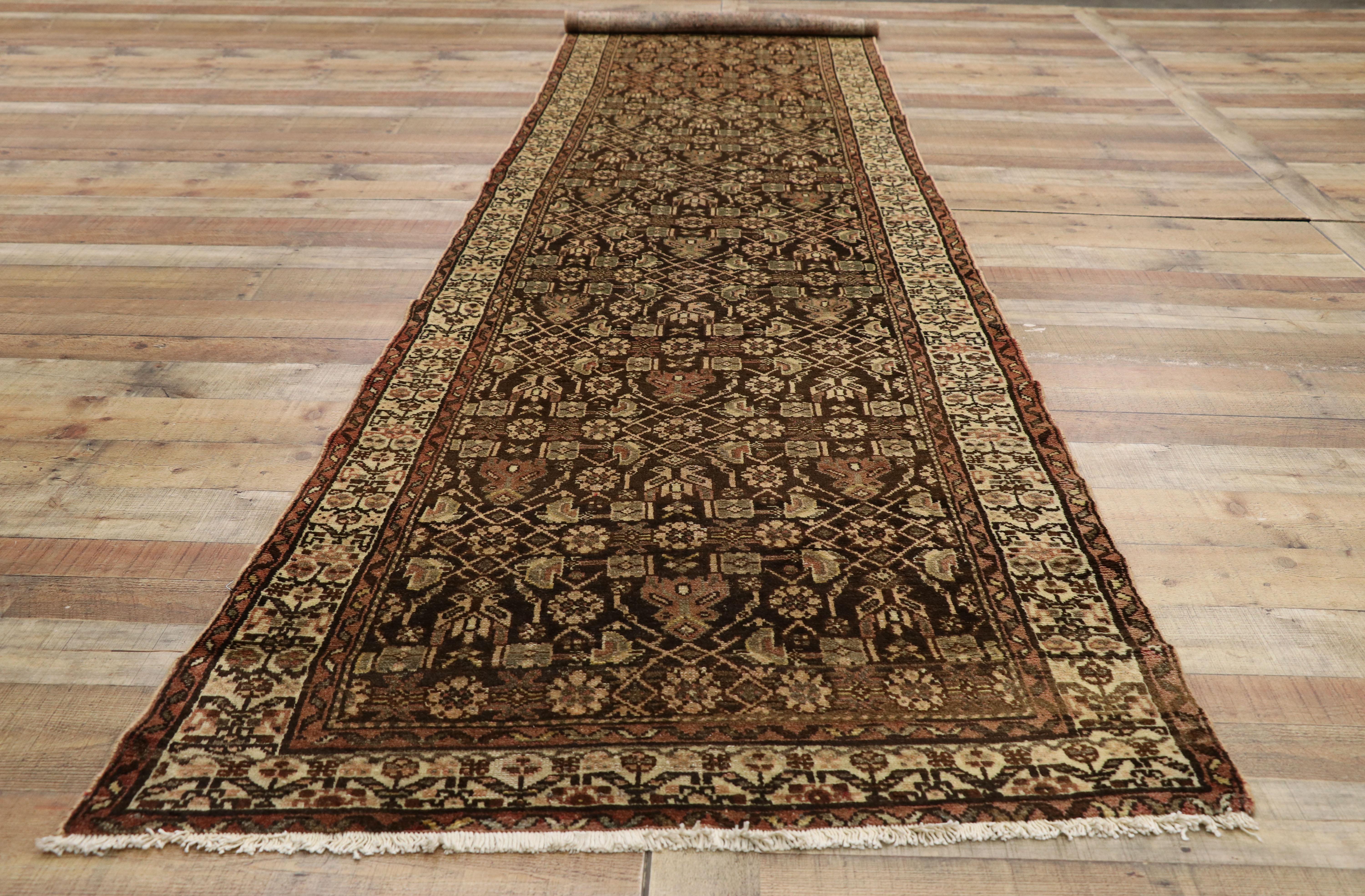 Antique Persian Malayer Rug In Good Condition For Sale In Dallas, TX