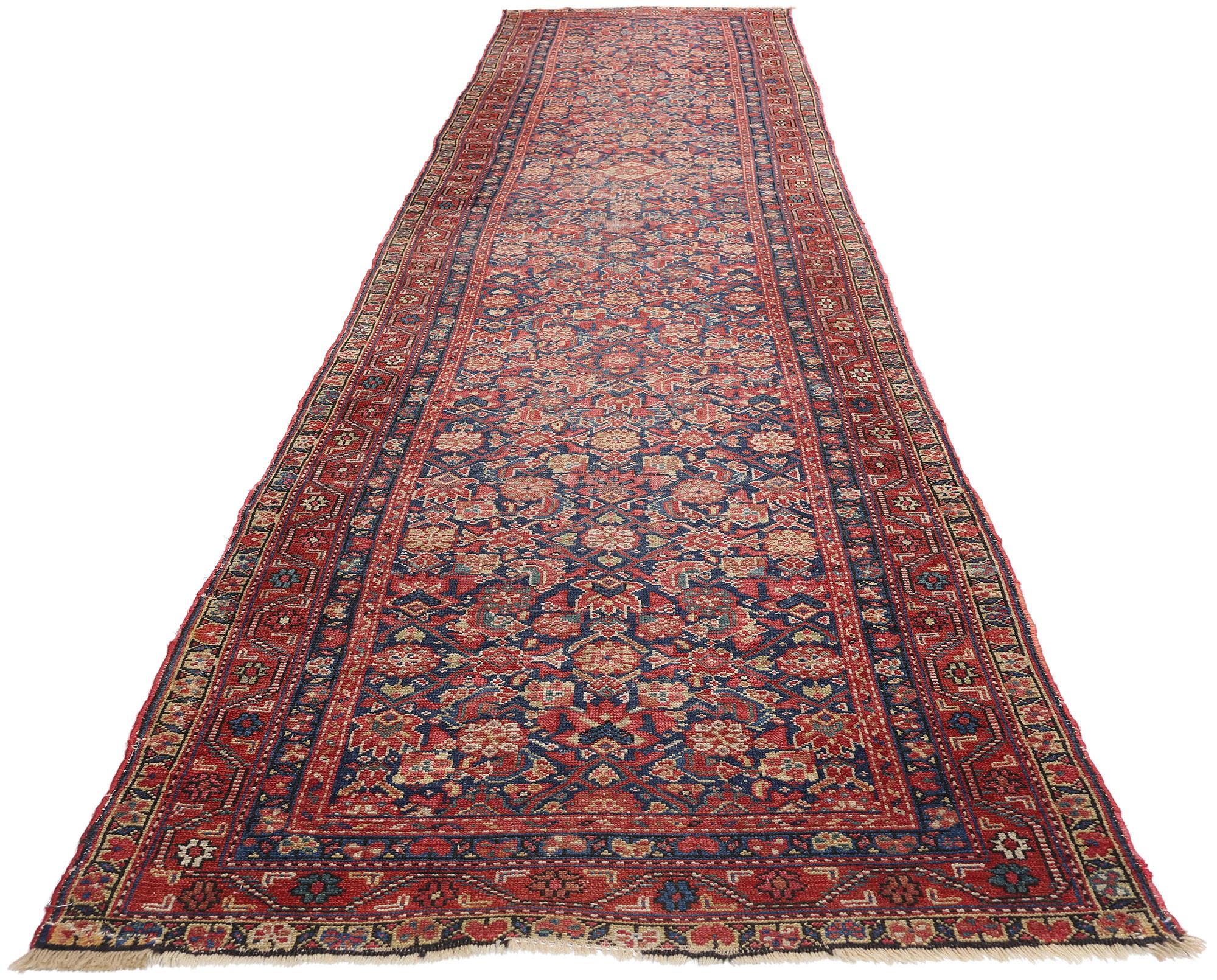 Antiker persischer Malayer-Teppich-Läufer mit traditionellem Stil, 03'03 x 15'09 (Persisch) im Angebot