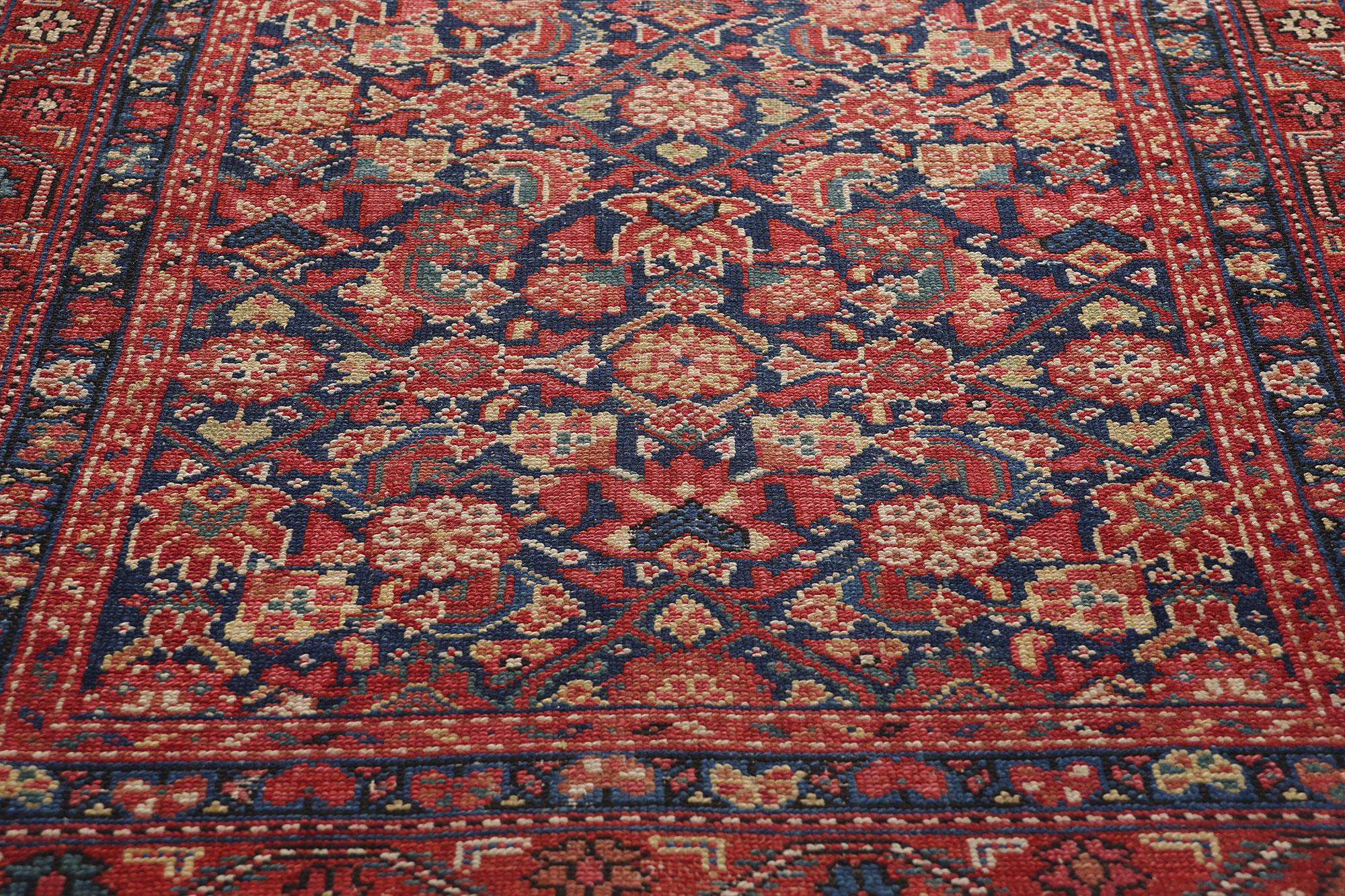 Antiker persischer Malayer-Teppich-Läufer mit traditionellem Stil, 03'03 x 15'09 im Zustand „Gut“ im Angebot in Dallas, TX