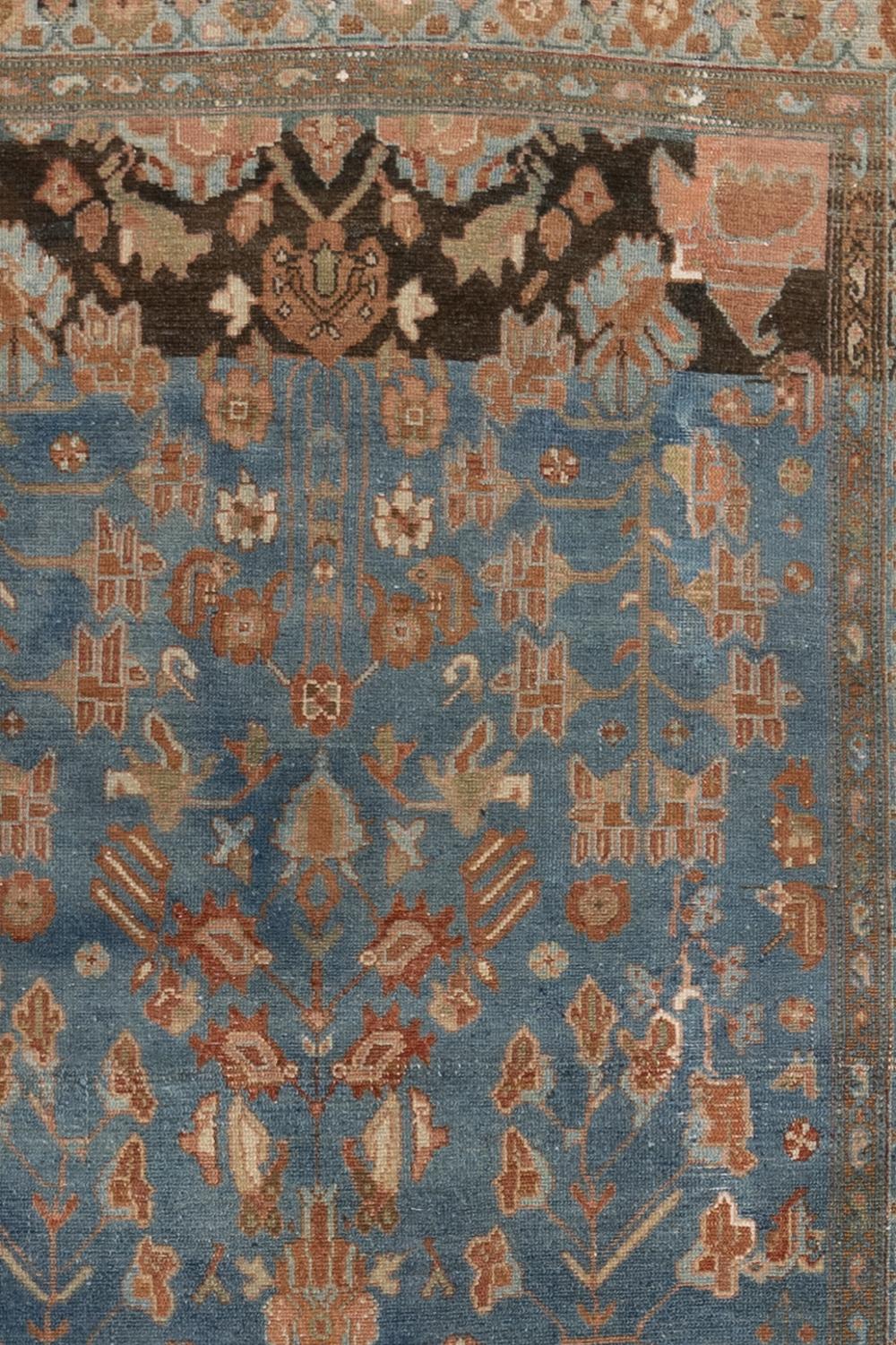 Antique Persian Malayer, 1920's. 

Wear notes: none

Vintage rugs are made by hand over the course of months, sometimes years. Their imperfections and wear are evidence of the hard working human hands that made them and the generations of families
