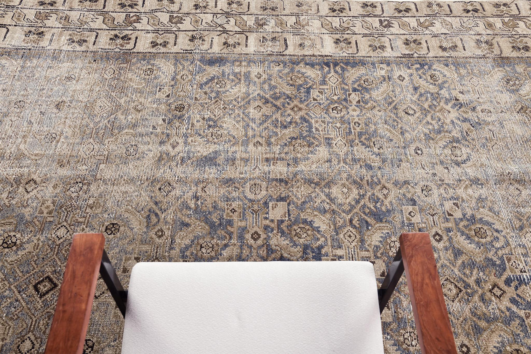 Malayer persan ancien État moyen - En vente à WEST HOLLYWOOD, CA