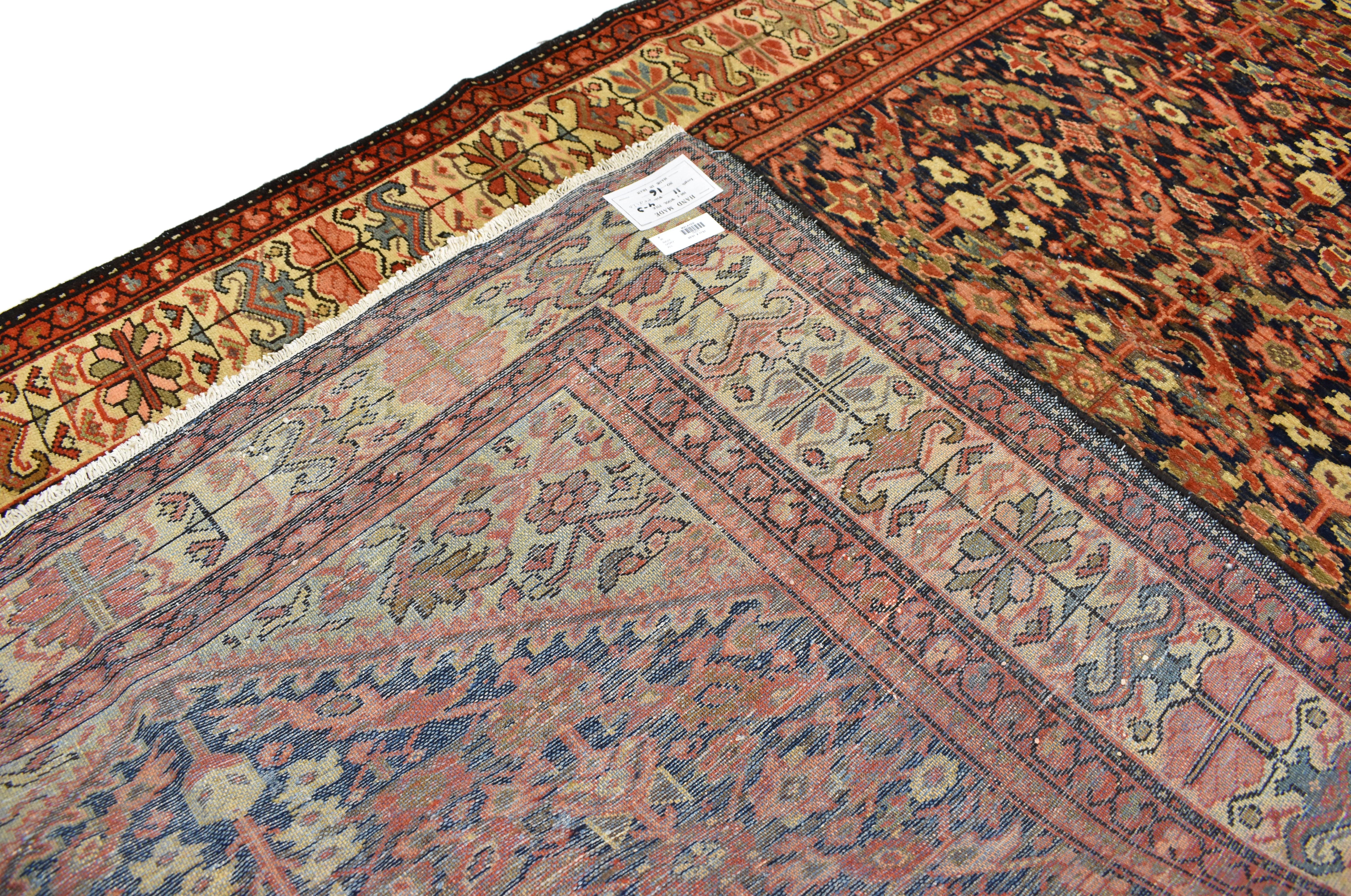 Antique Persian Malayer Gallery Rug, Hallway Runner with Guli Hennai Flower In Good Condition For Sale In Dallas, TX