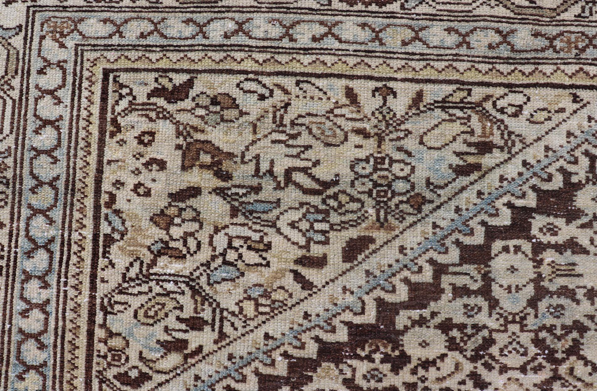 Antiker persischer Malayer-Galerie-Teppich mit Blumenmedaillon-Design 7'0 x 13'5 (Handgeknüpft) im Angebot