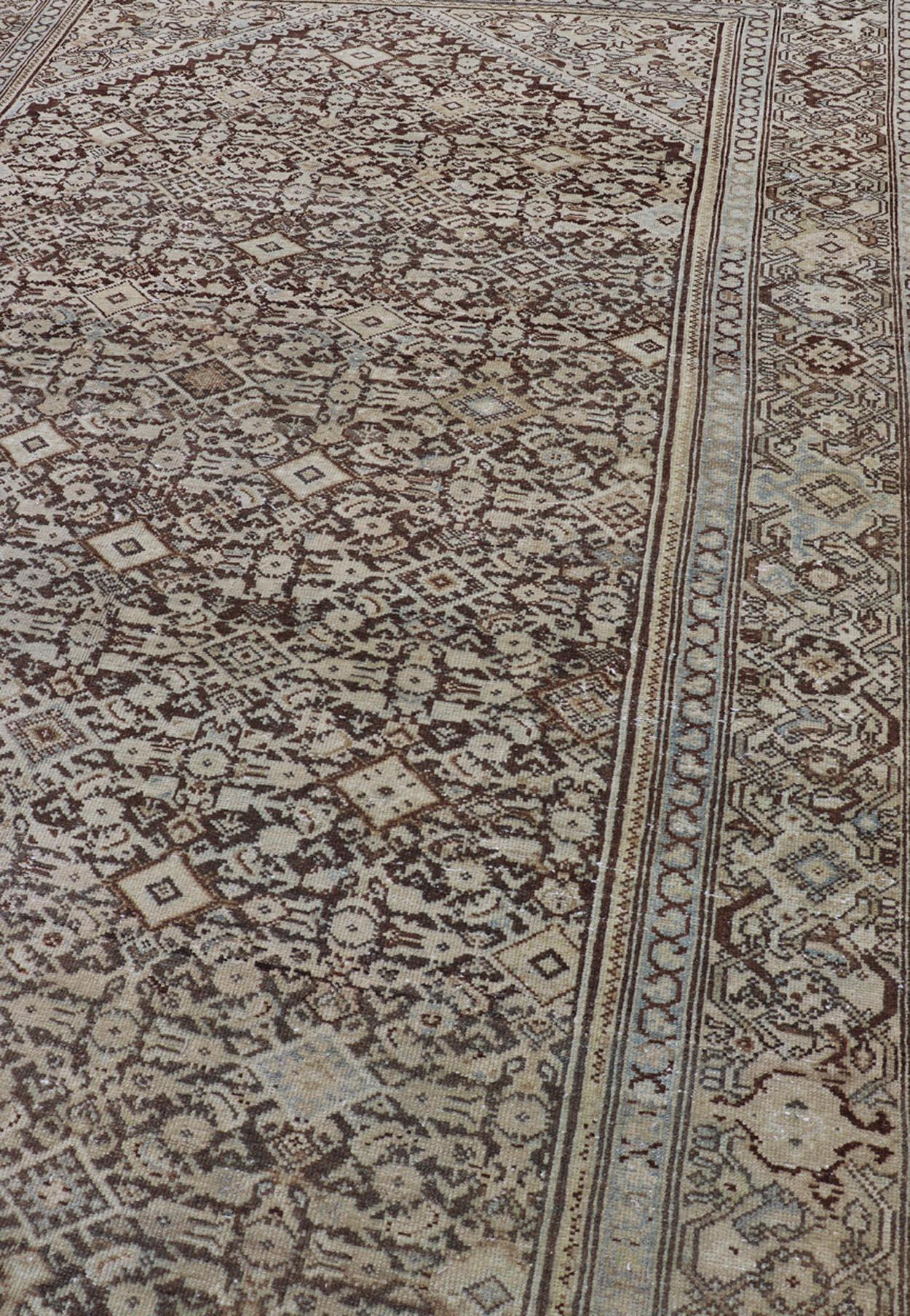 Antiker persischer Malayer-Galerie-Teppich mit Blumenmedaillon-Design 7'0 x 13'5 (20. Jahrhundert) im Angebot
