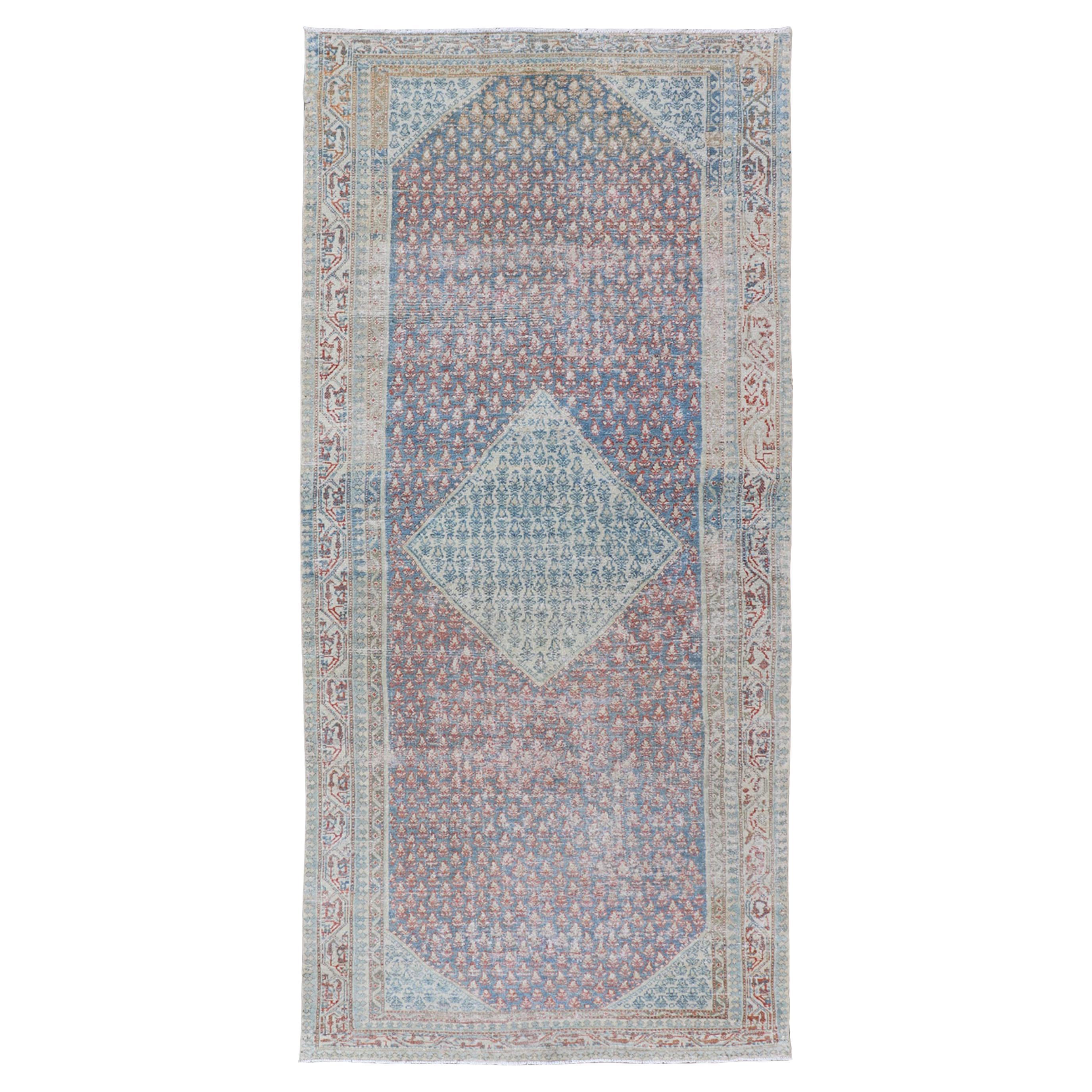 Ancien tapis de galerie persan Malayer avec médaillon hexagonal 4'8 x 10'5