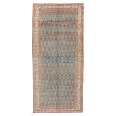 Tapis persan ancien Malayer Gallery avec motif cachemire sur fond bleu clair