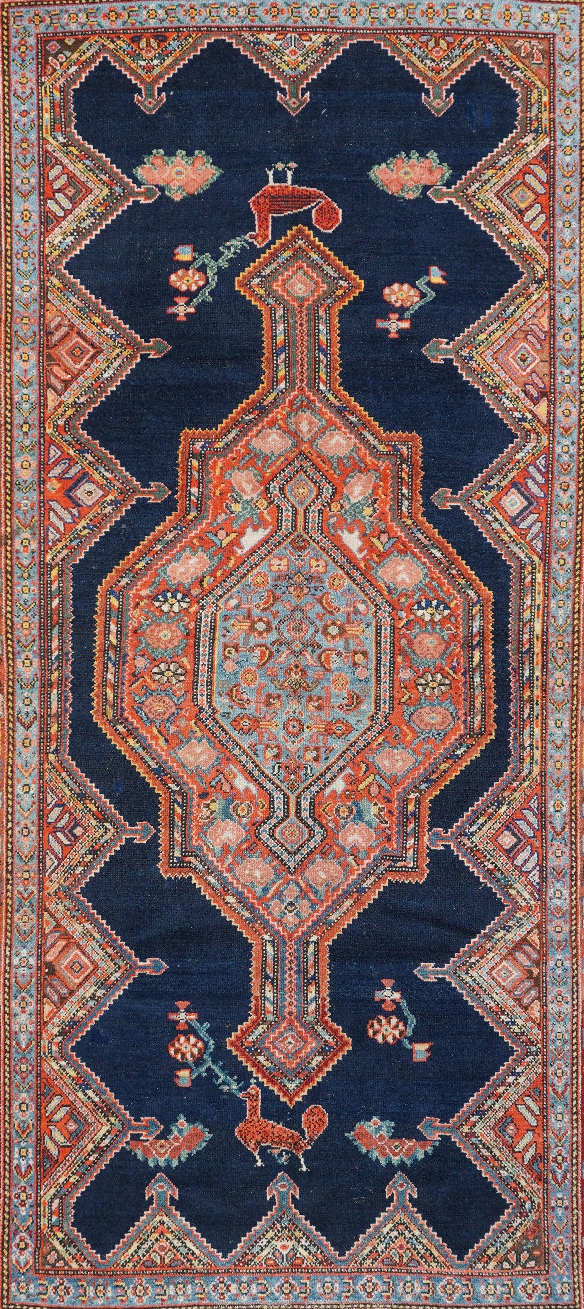 Antiker Malayer-Teppich 5'2'' x 10'2'' (Asiatisch) im Angebot