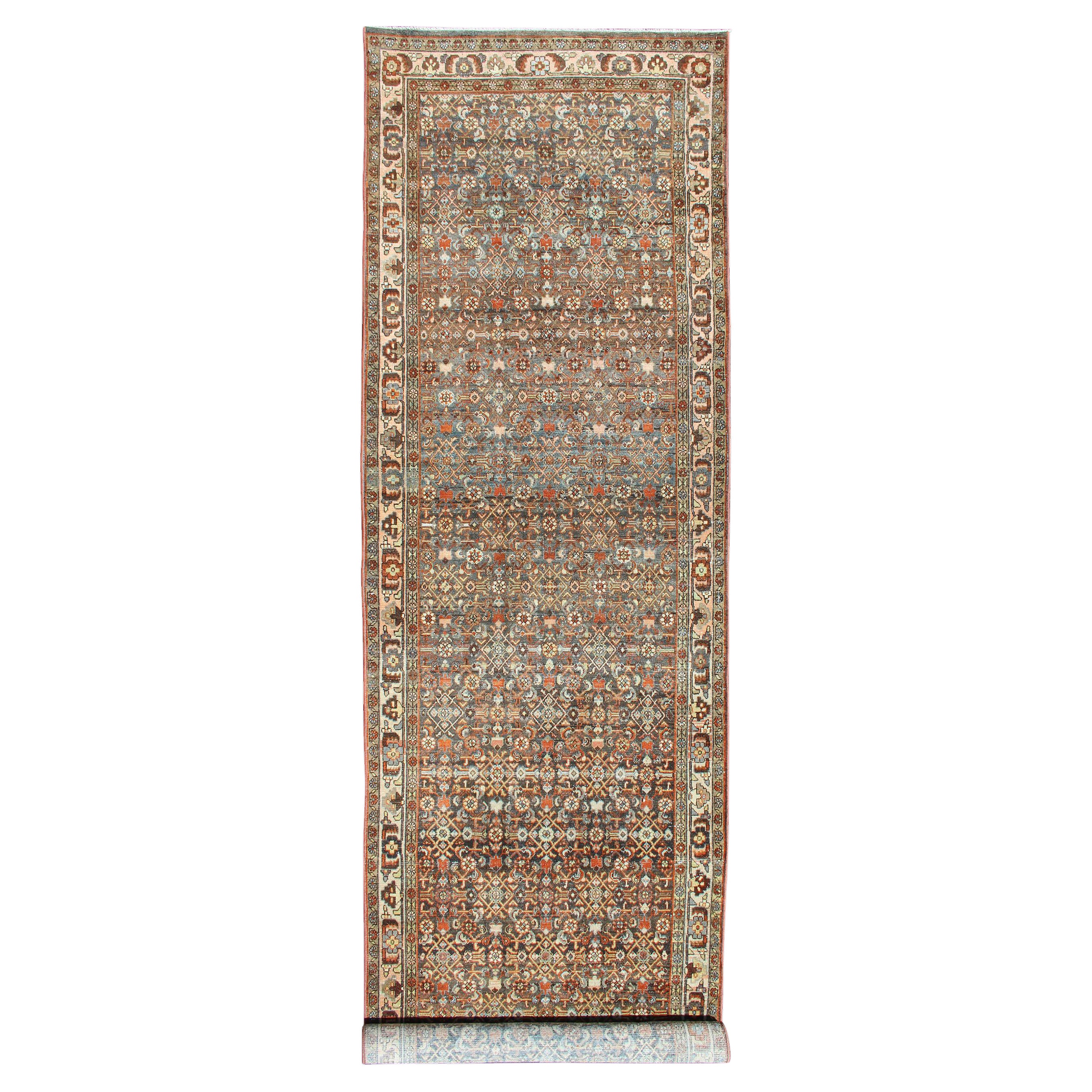 Antico runner lungo persiano Malayer con disegno geometrico Herati all-over