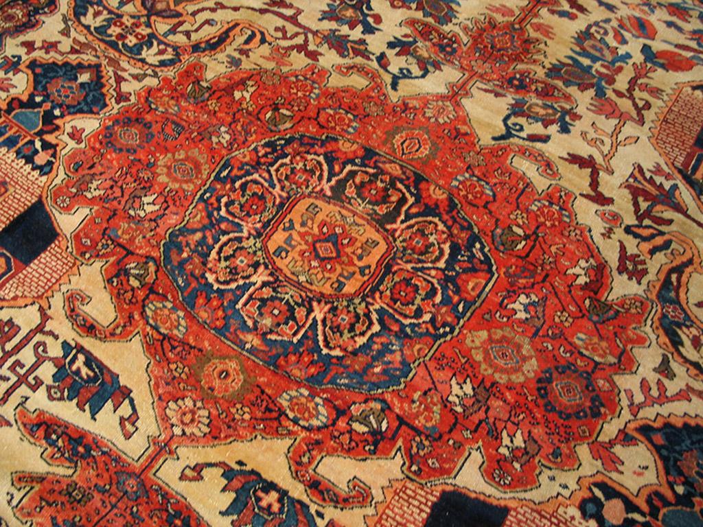 Late 19th Century  19th Century Persian Malayer Pictorial Carpet ( 12'4