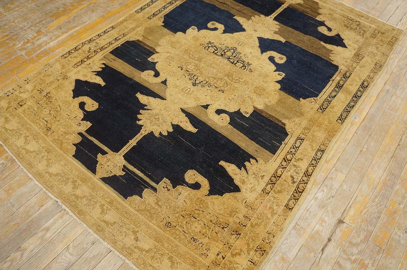 Début du 20ème siècle Tapis persan Malayer du début du 20e siècle ( 4'4'' x 6'2'' - 132 x 188 ) en vente