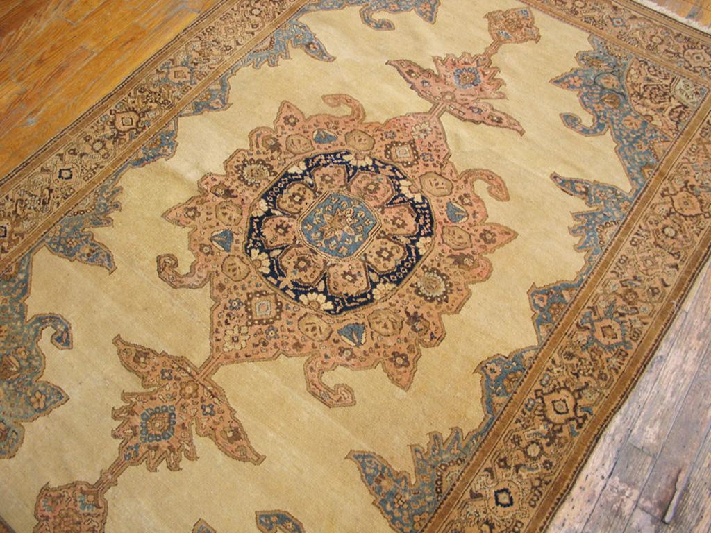 Hand-Knotted Early 20th Century Persian Malayer Carpet ( 4' x 6'6