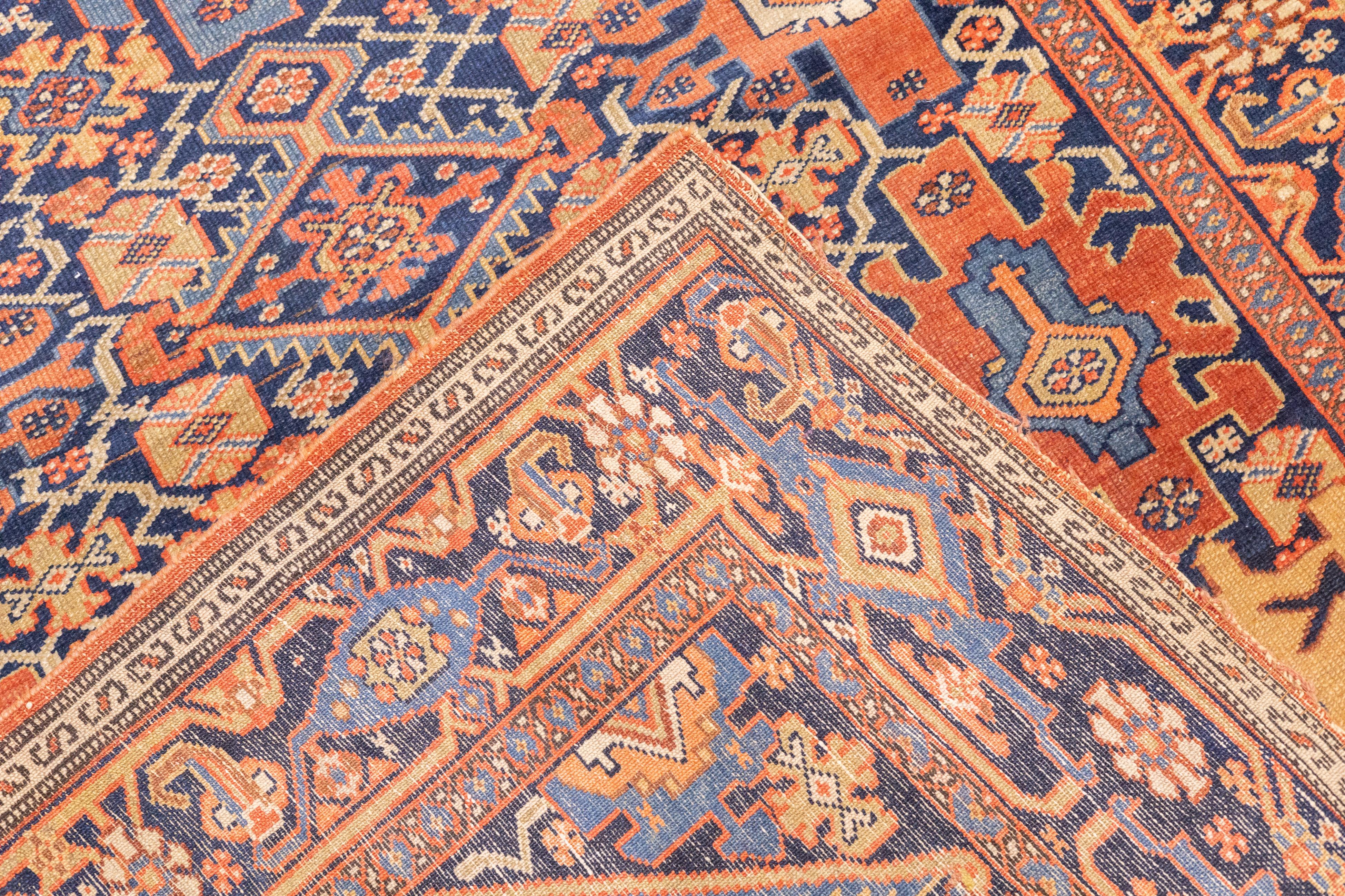 Antiker persischer Malayer-Teppich aus Persien 4'2'' x 6'8'' (Wolle) im Angebot