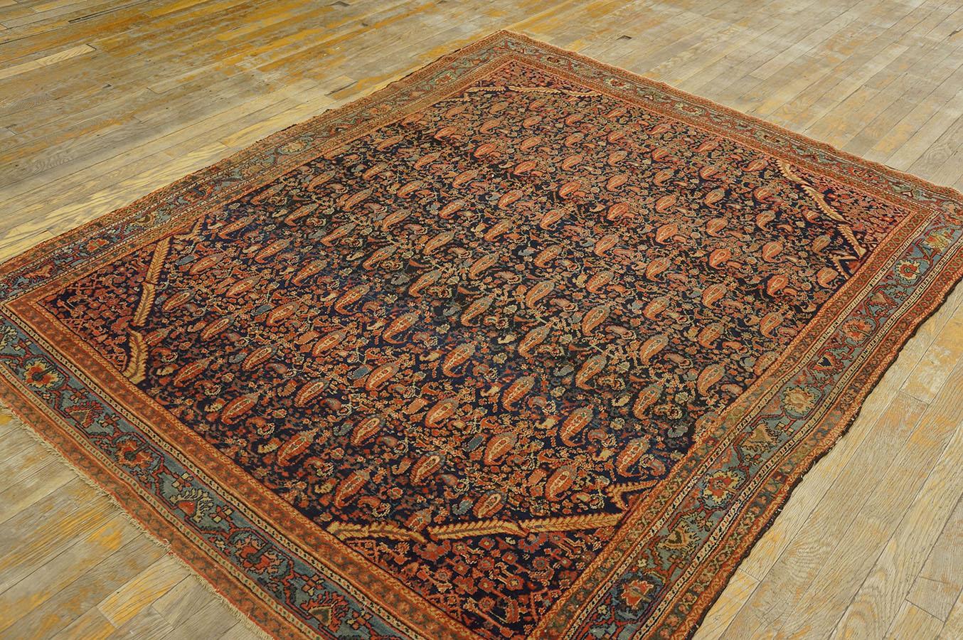 Late 19th Century Persian Malayer Carpet ( 5' x 6' 2'' - 152 x 188 cm ) For Sale 3