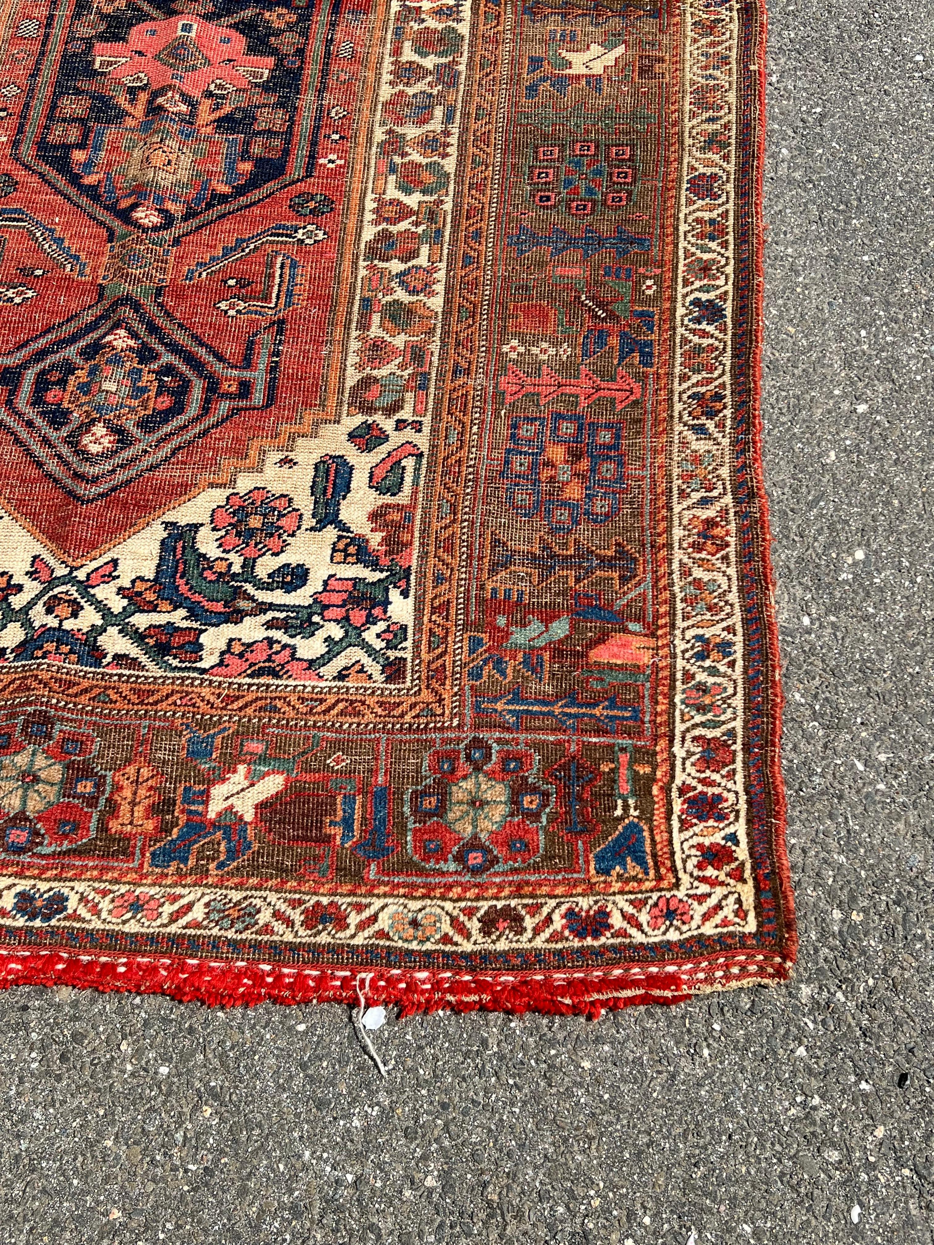 Antiker persischer Malayer-Teppich c. Frühes 20. Jahrhundert 4'6 x 8'6 im Angebot 1