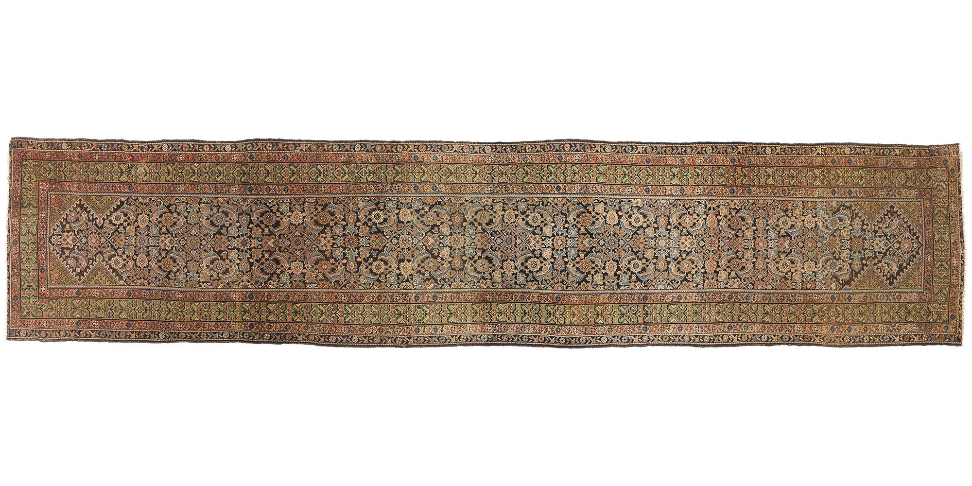 Antiker persischer Malayer-Teppich-Läufer im Used-Look, 03'06 x 16'08, Distressed im Angebot 3