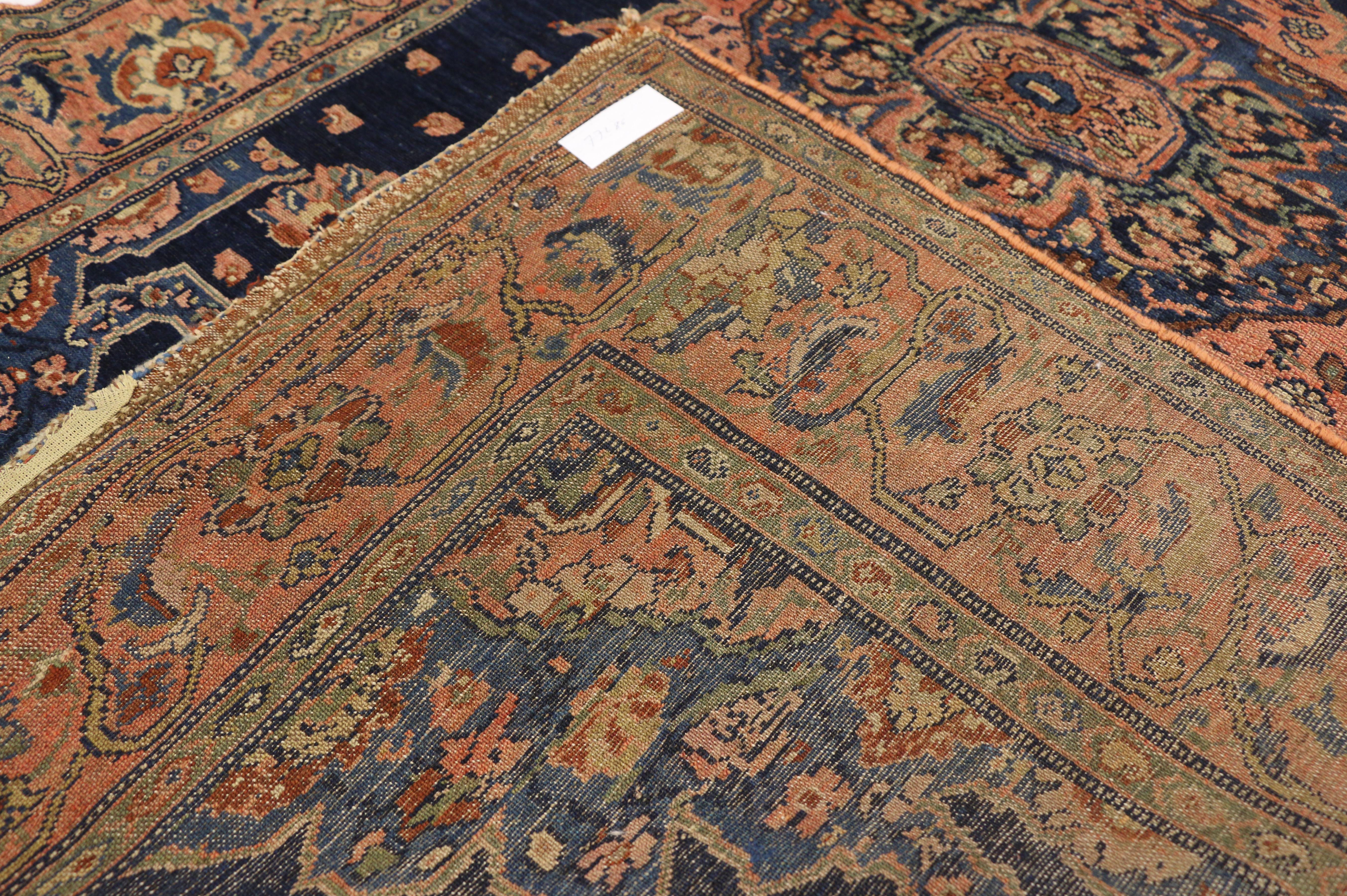 Alfombra Persa Antigua Malayer para Entrada, Cocina, Vestíbulo o Baño siglo XX en venta