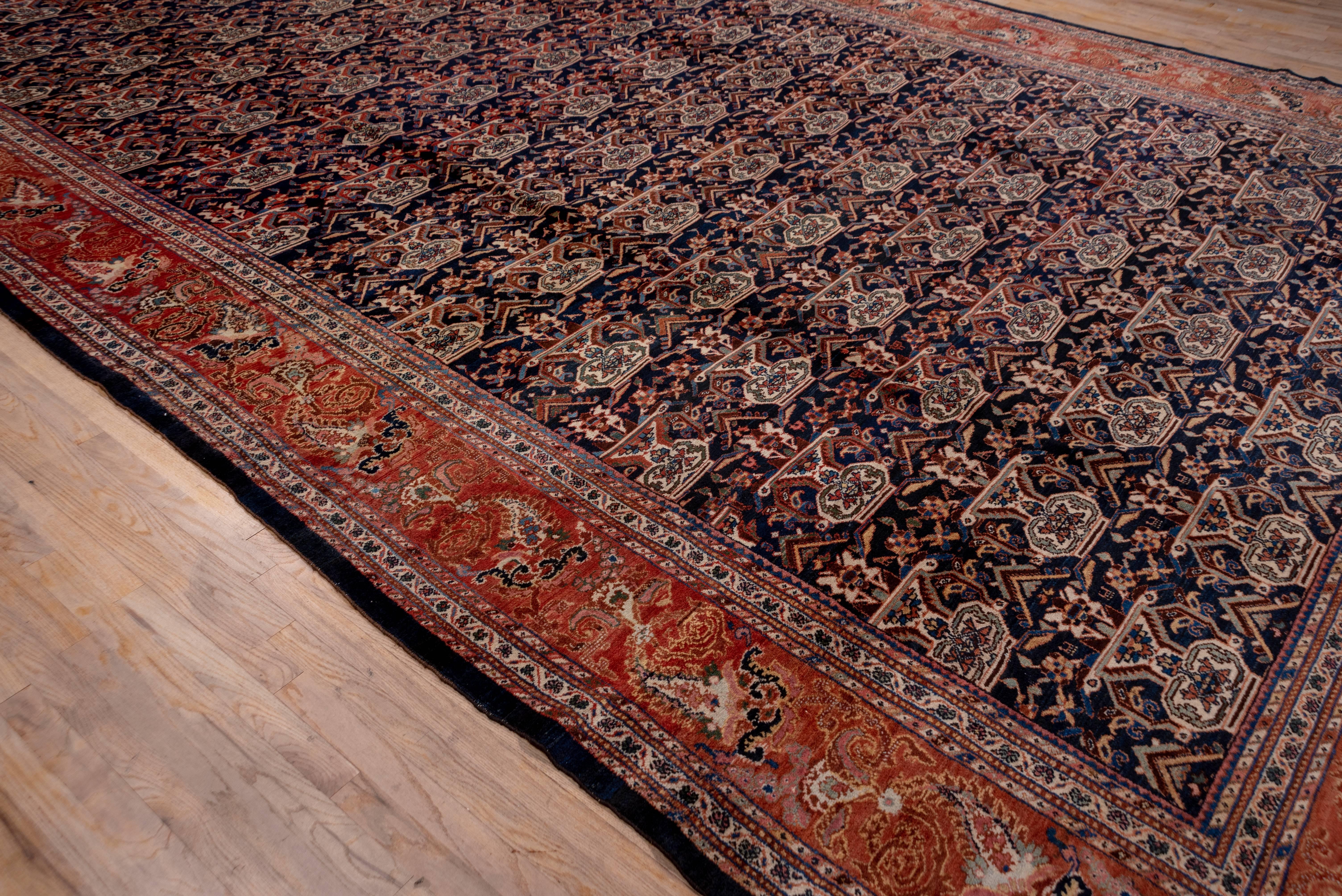 Antiker persischer Malayer-Teppich im Angebot 3