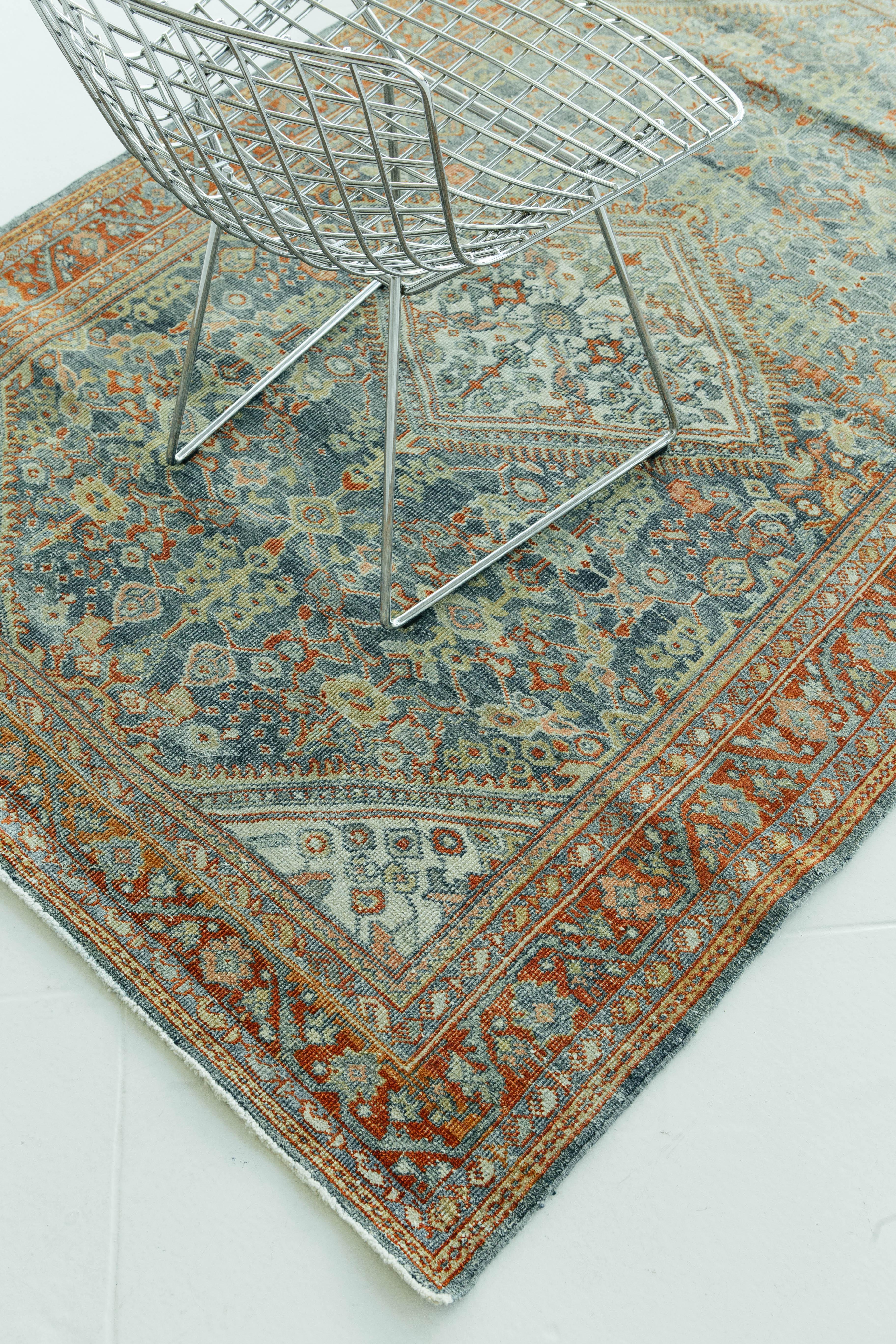 Antique Persian Malayer Rug In Good Condition For Sale In WEST HOLLYWOOD, CA
