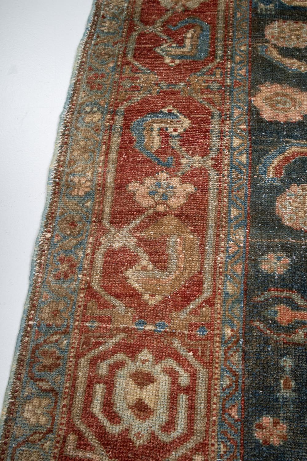 Early 20th Century  Antique Persian Malayer Rug For Sale