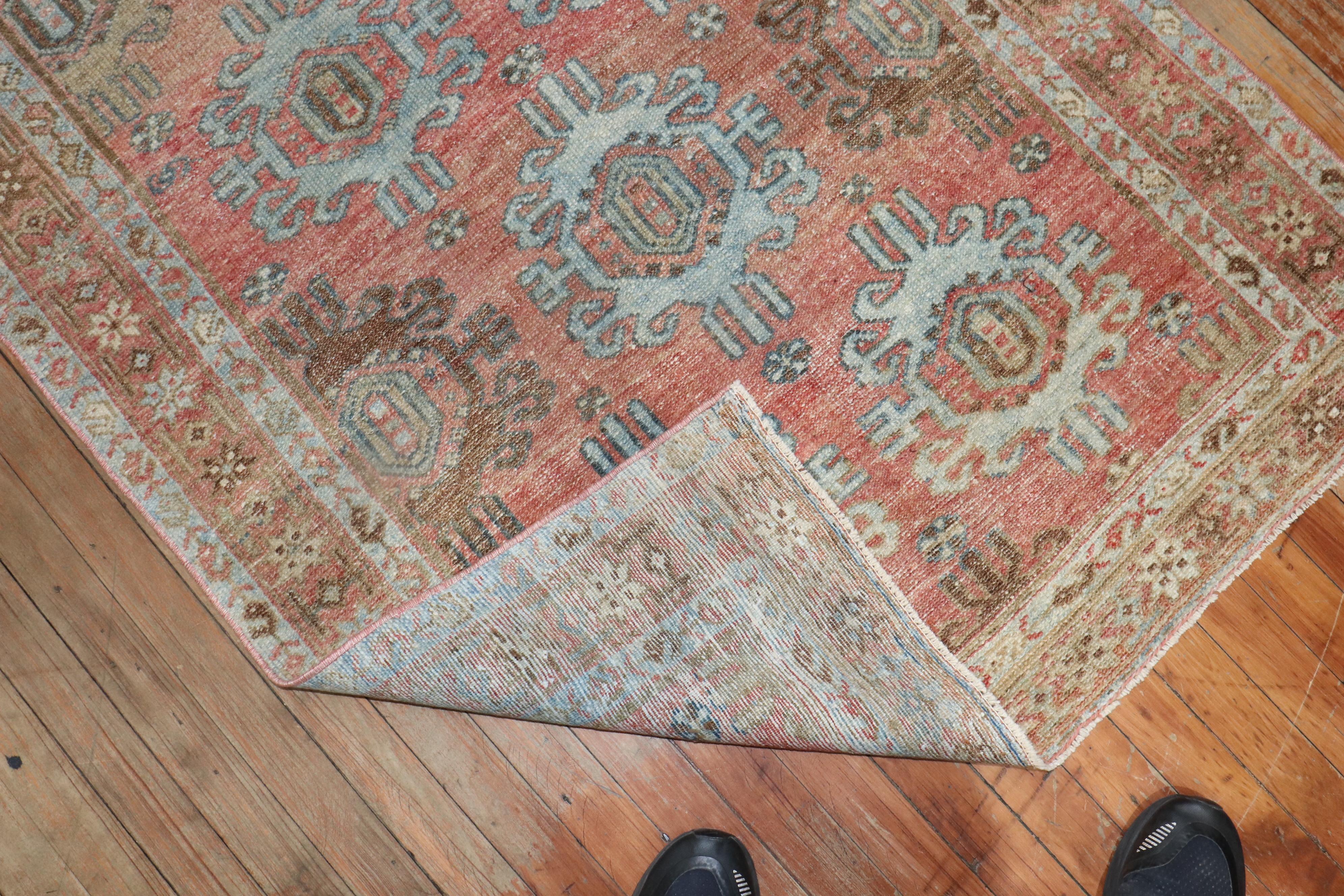 Antiker persischer Malayer-Teppich (Handgewebt) im Angebot
