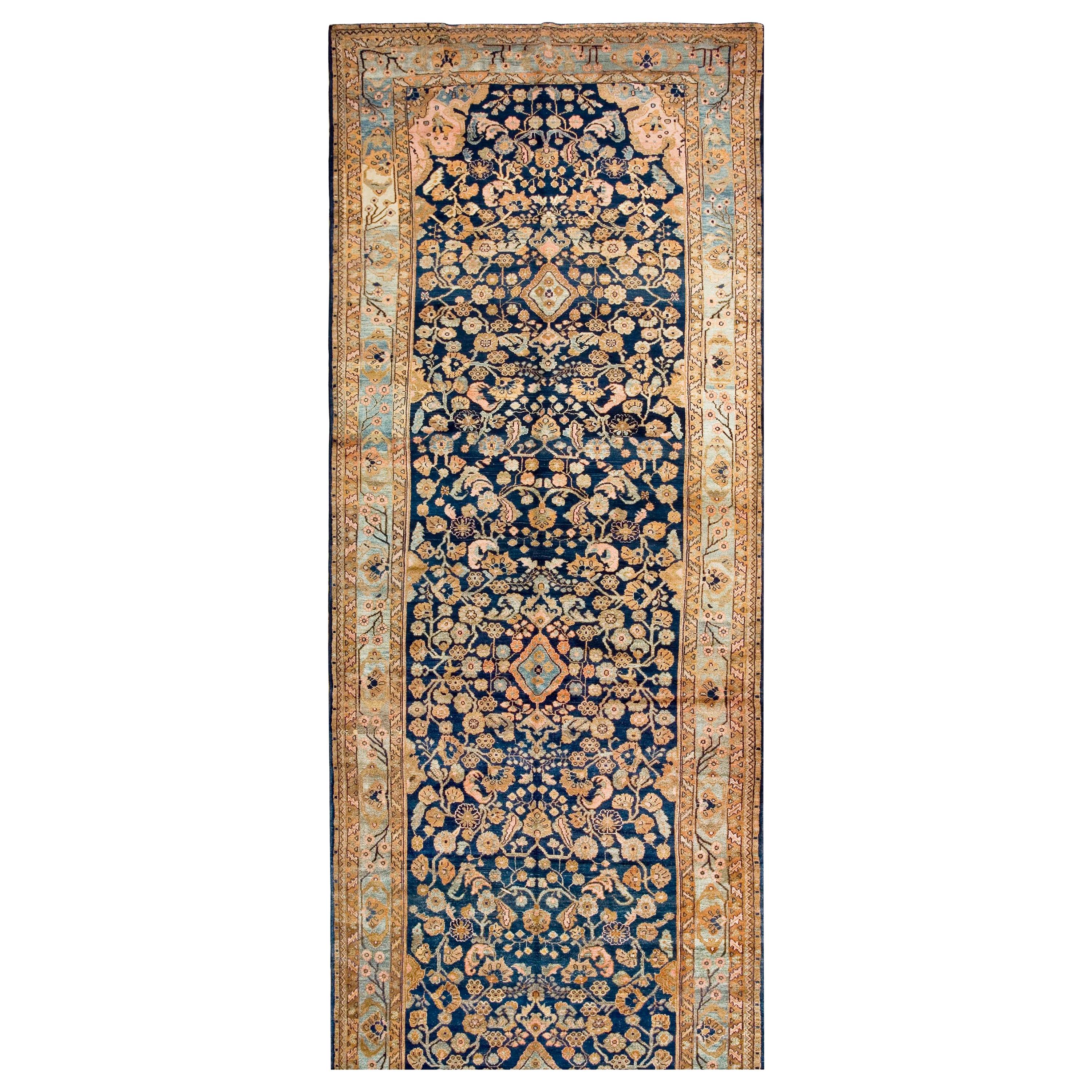 Early 20th Century Persian Malayer Gallery Carpet ( 6'6" x 20'9" - 198 x 632 ) For Sale