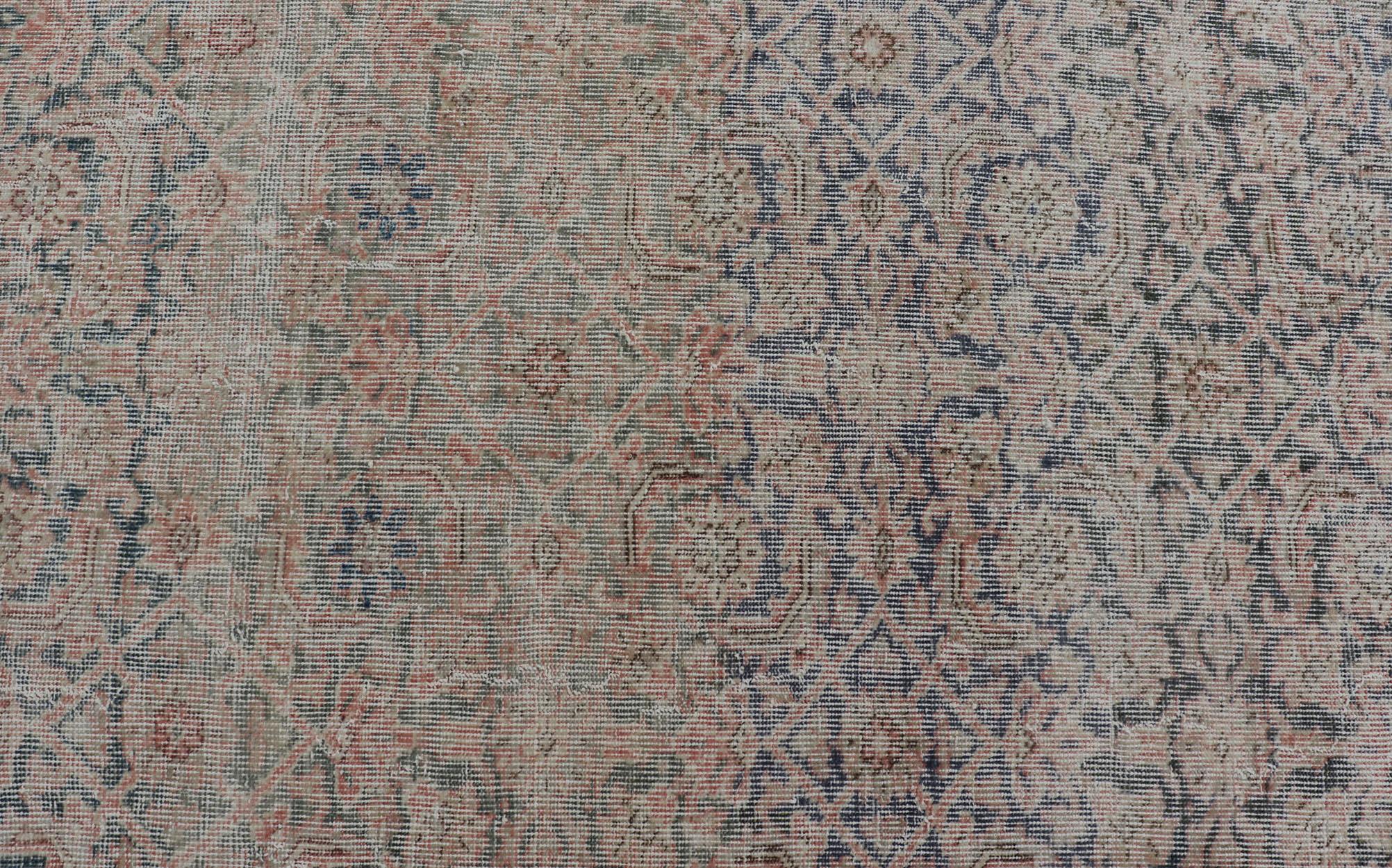 Antique Persian Malayer Rug in Variegated Gray-Blue, Cream and Soft Pink In Fair Condition For Sale In Atlanta, GA