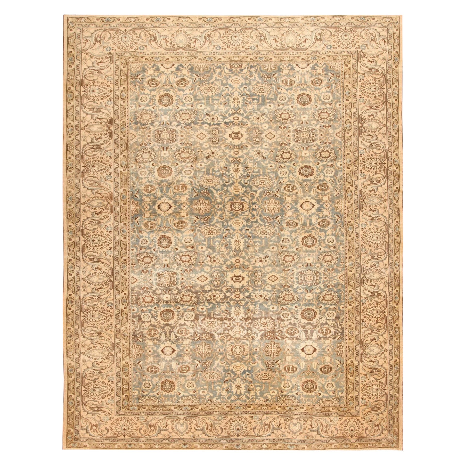 Antiker persischer Malayer-Teppich. Größe: 10 ft 5 in x 13 ft 8 in