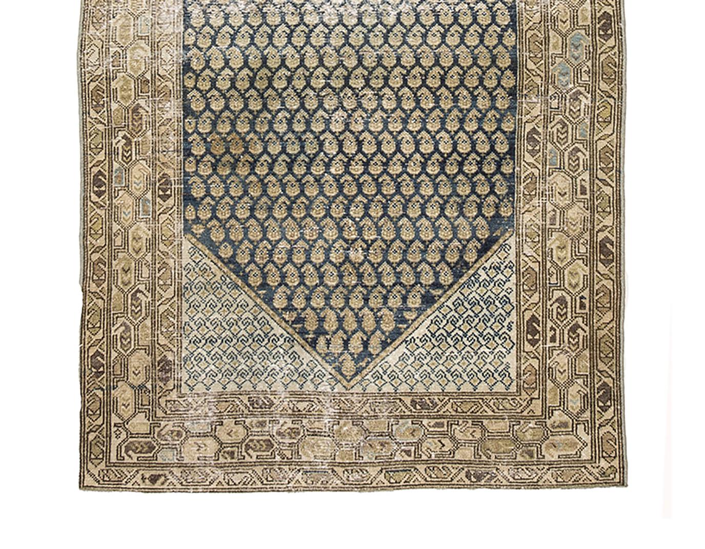 Antiker persischer Malayer-Teppich mit Stammes-Paisley-Design (Wolle) im Angebot