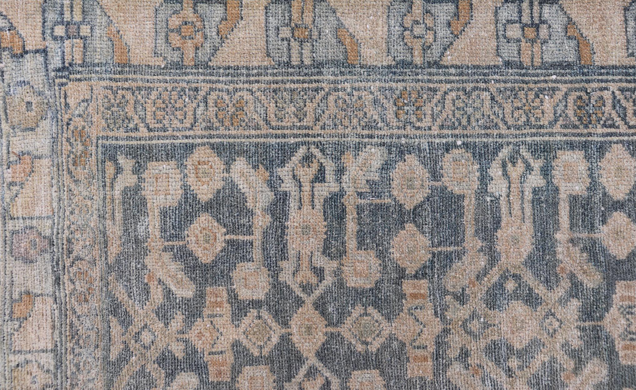 Antiker persischer Malayer-Teppich mit geometrischem All-Over-Design 2'10