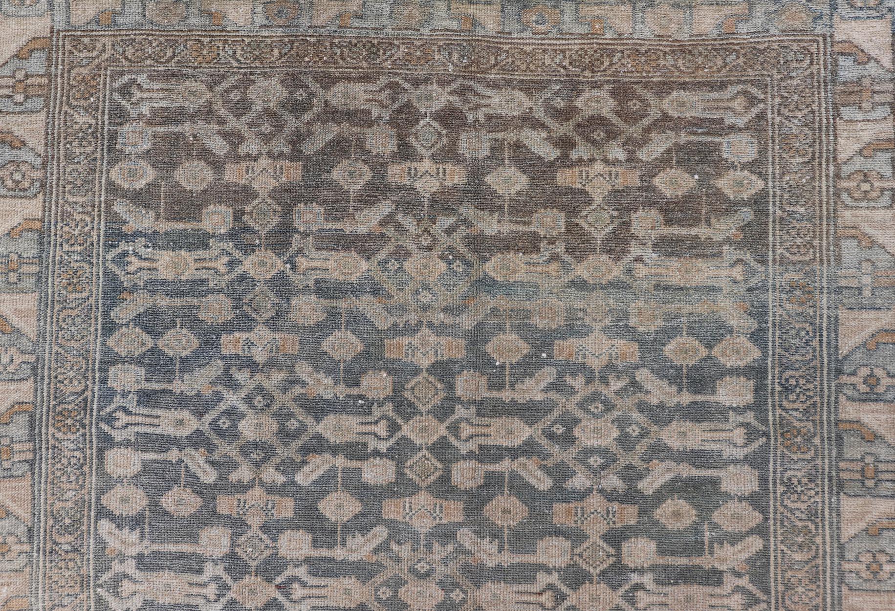 Antiker persischer Malayer-Teppich mit geometrischem All-Over-Design 2'10