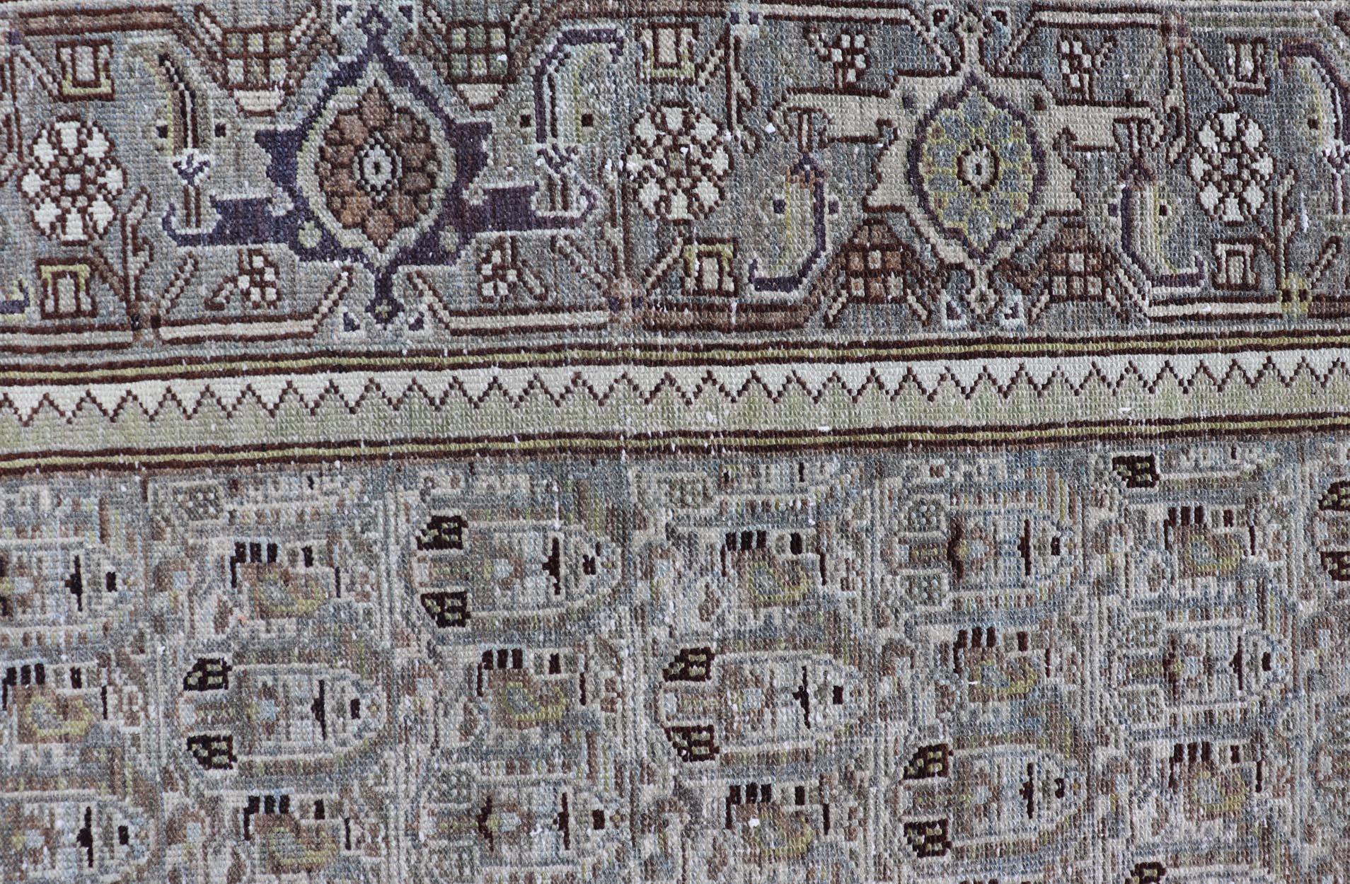 20ième siècle Tapis ancien persan Malayer à motifs géométriques 4'1 x 7'2 en vente