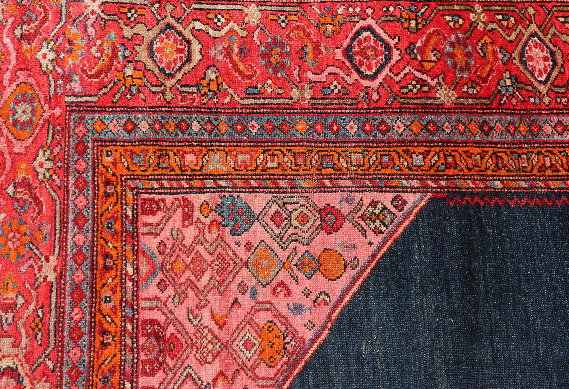 Laine Tapis ancien persan Malayer avec médaillons audacieux et indigo profond 7'5 x 15'0 en vente