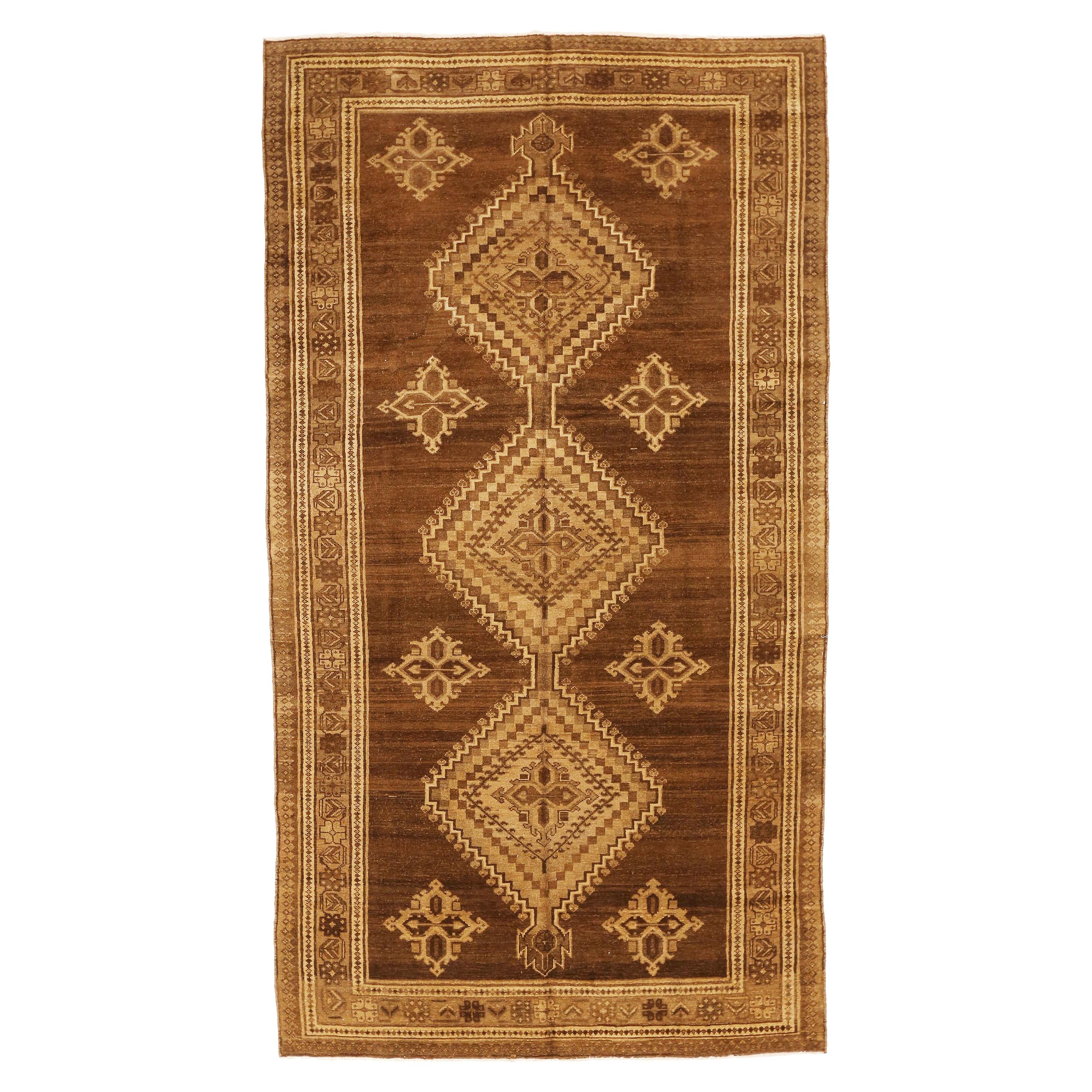 Tapis persan antique Malayer avec médaillons bruns et beiges