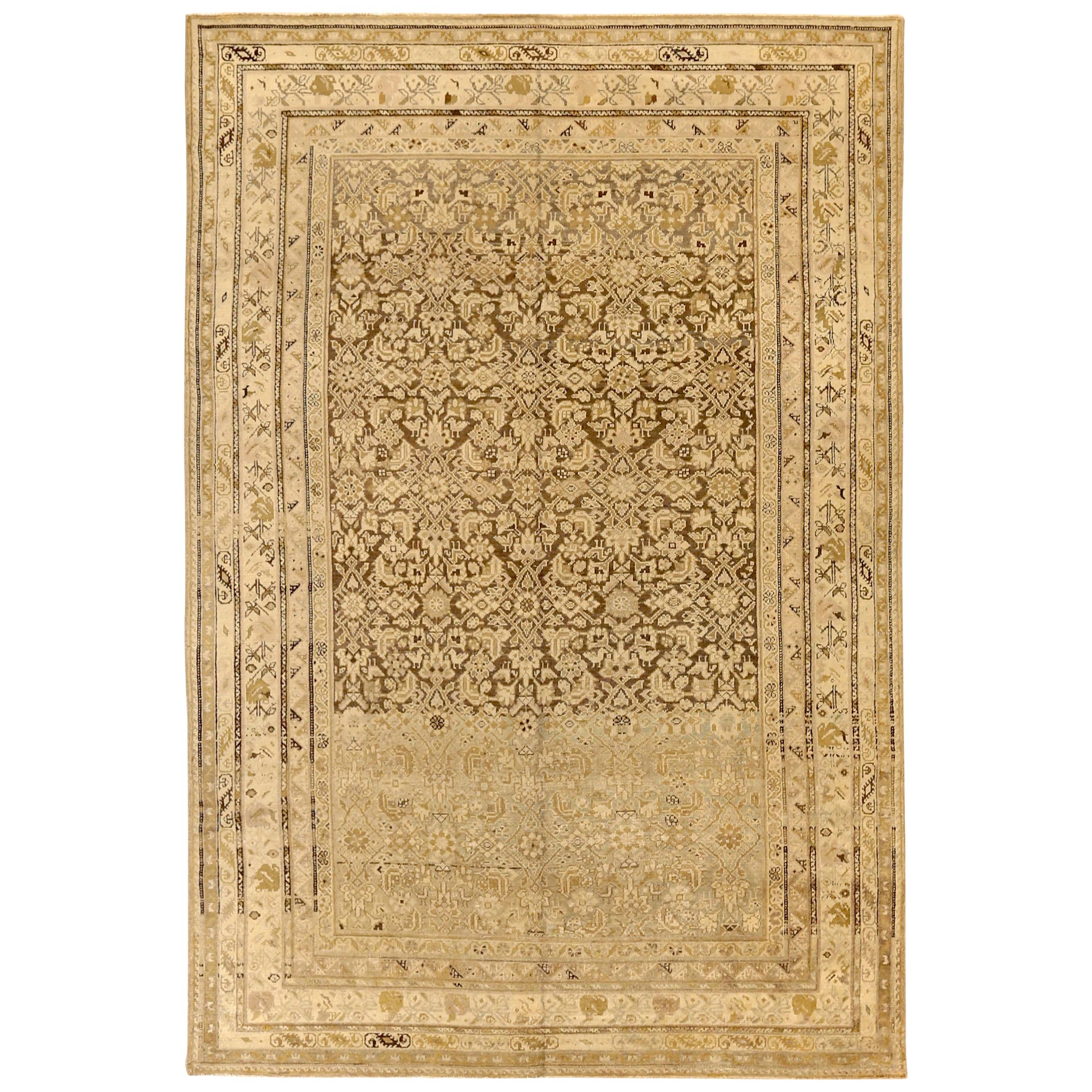 Antiker persischer Malayer-Teppich mit Blumenmuster auf elfenbeinfarbenem Feld