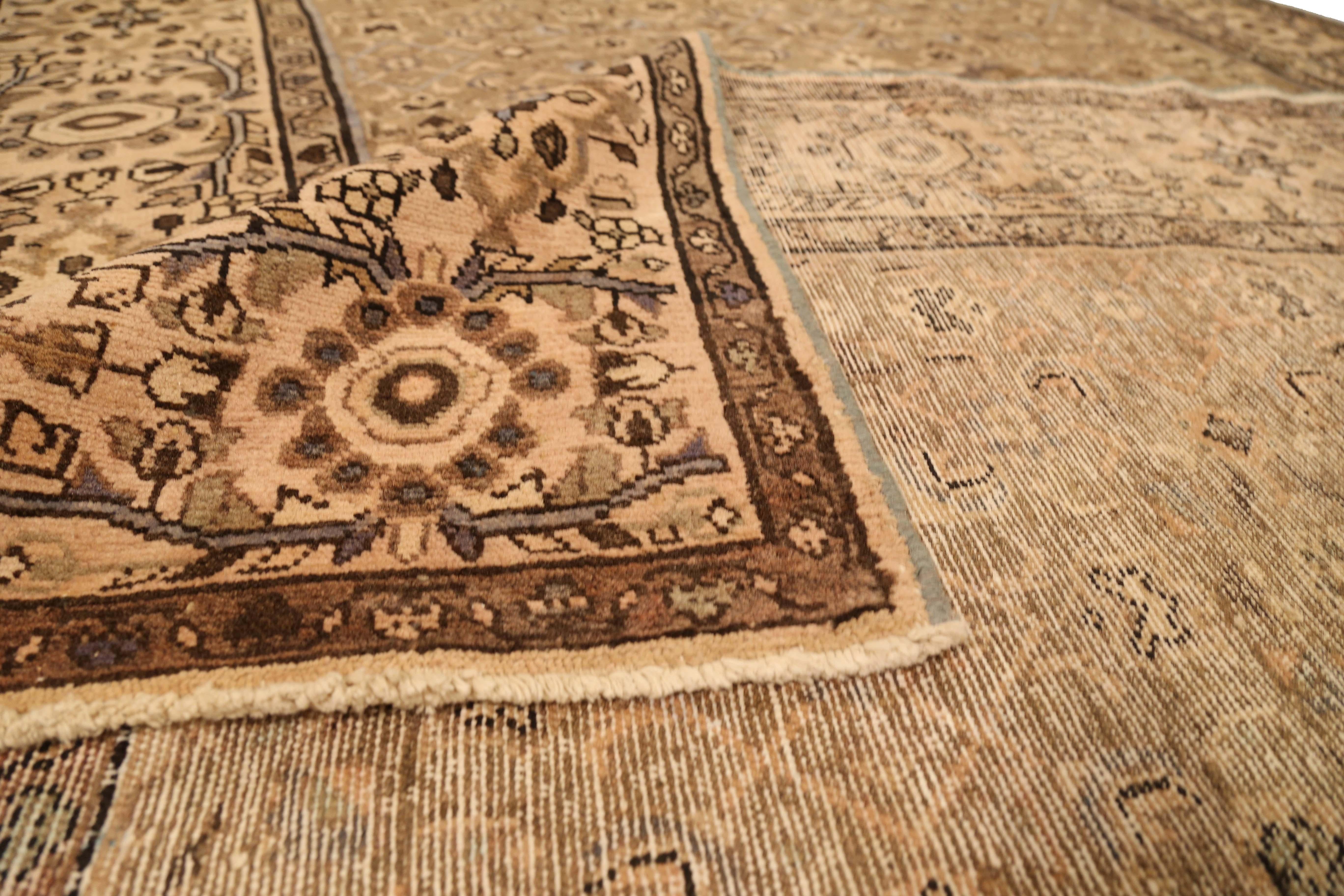 Antique Persian Malayer Rug with Gray and Brown Botanical Details In Excellent Condition For Sale In Dallas, TX