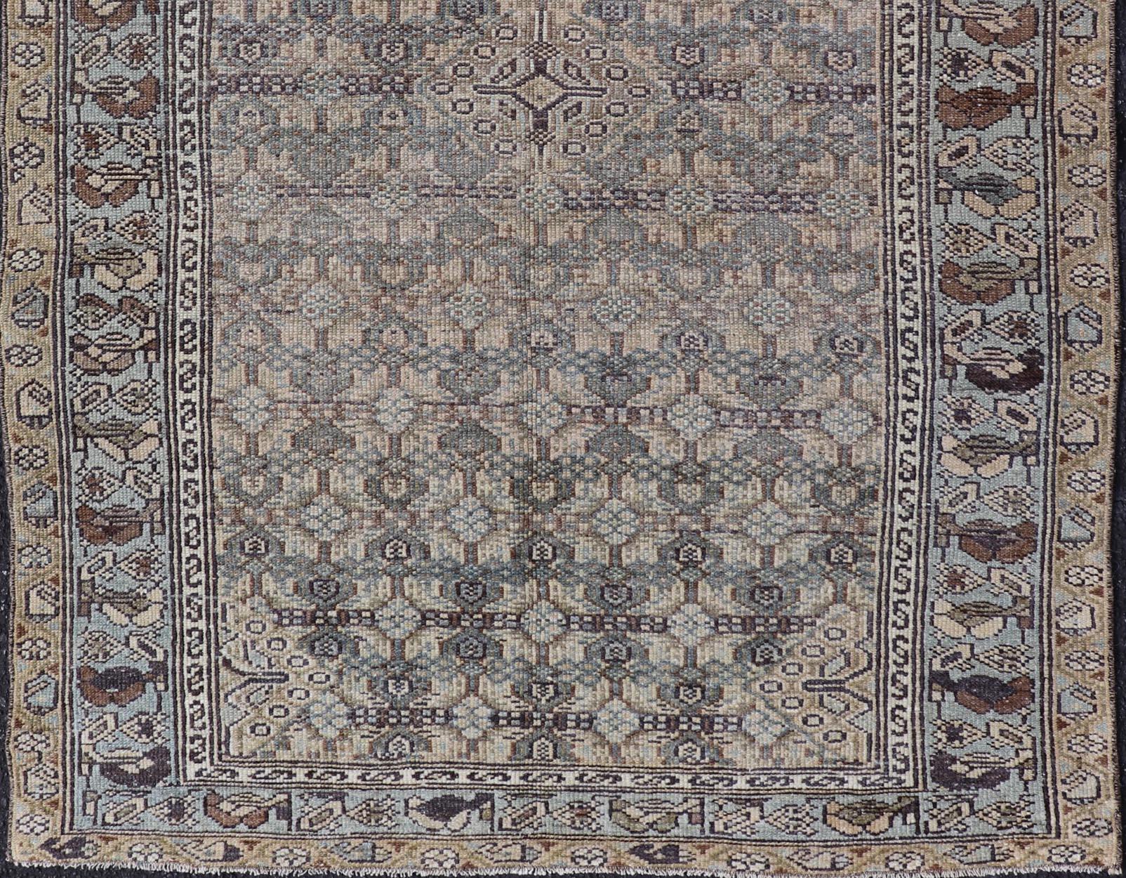 Antiker persischer Malayer-Teppich aus Persien mit kompliziertem, geometrischem All-Over-Design 3'3