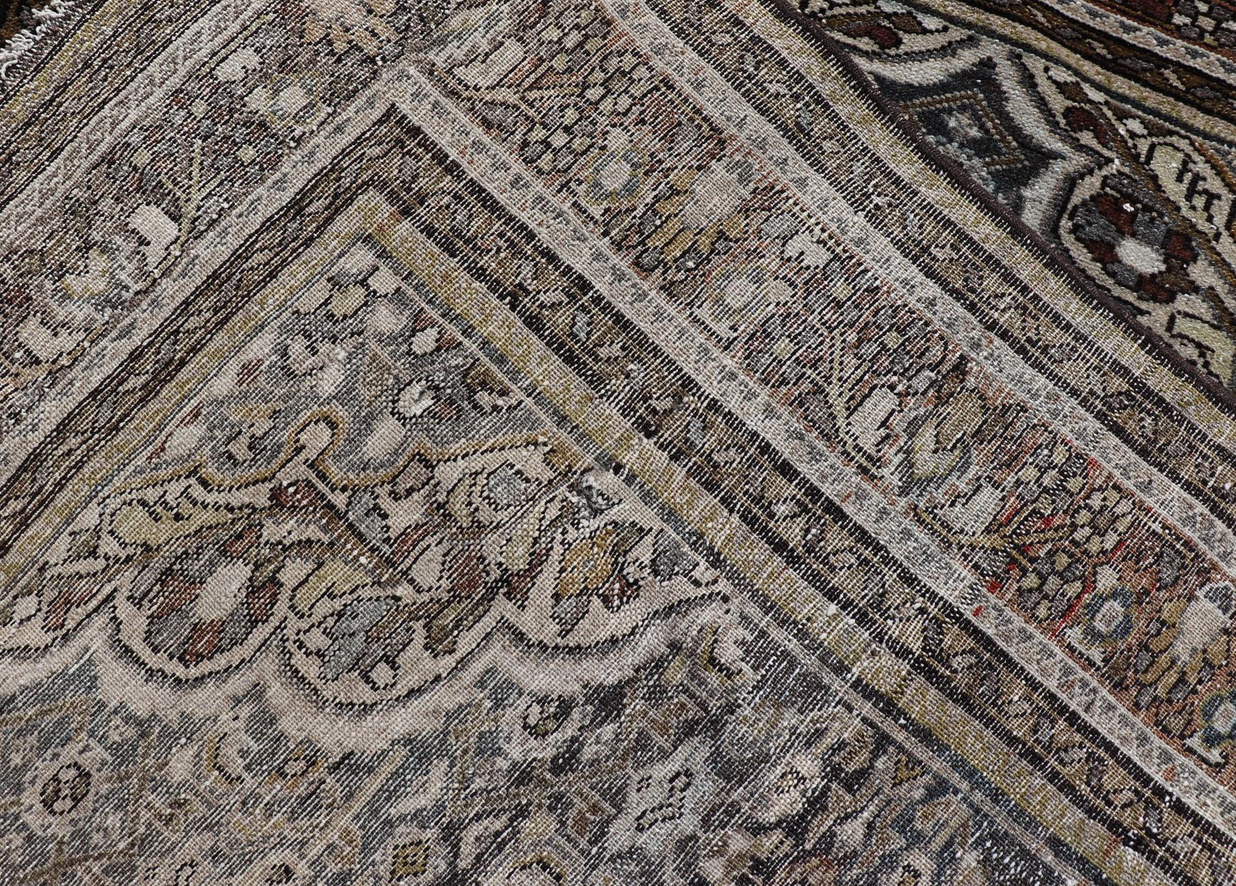Antiker persischer Malayer-Teppich aus Persien mit kompliziertem botanischem Design 3'6 x 4'5 im Angebot 3
