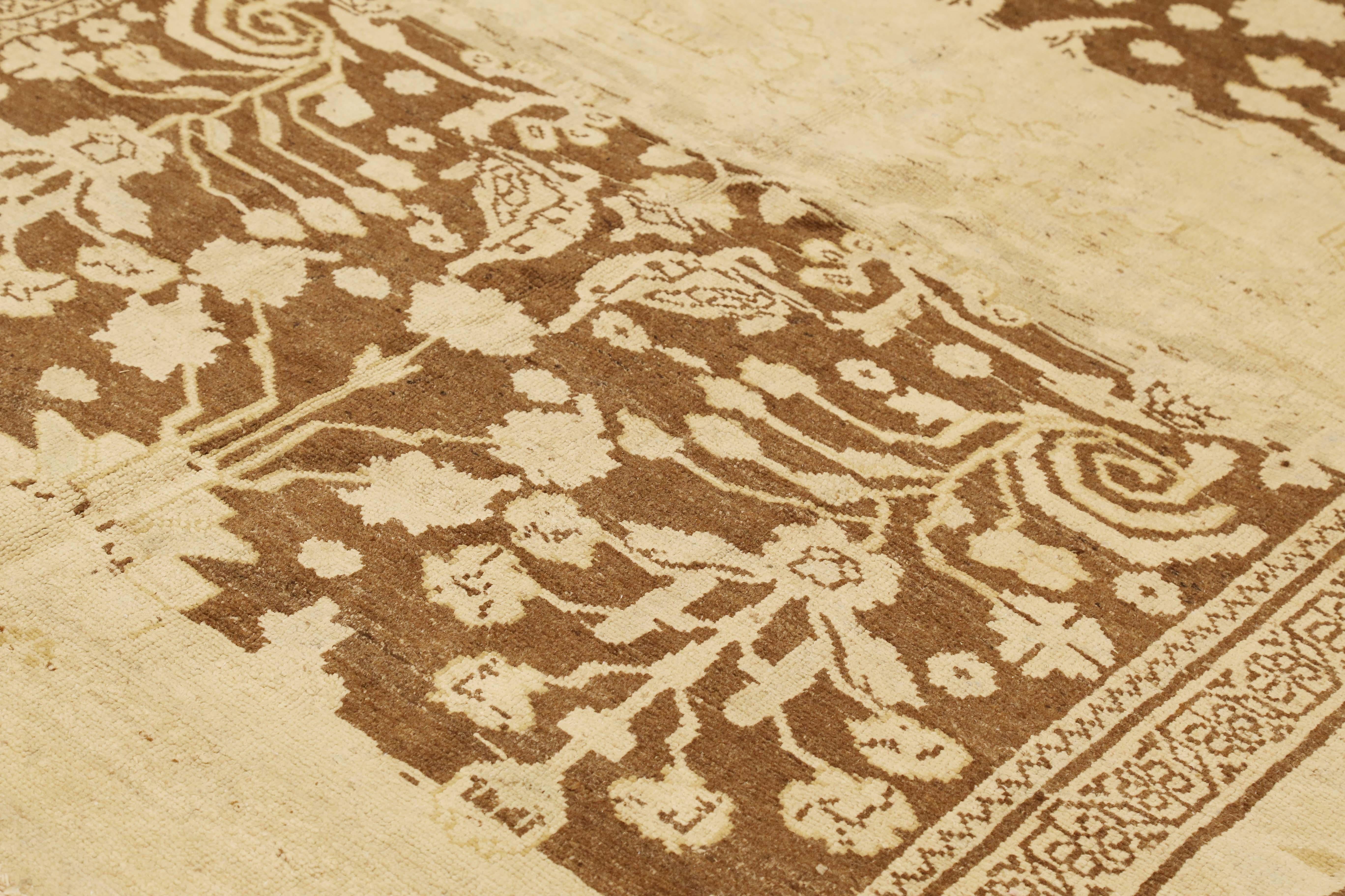 Antique Persian Malayer Rug with Ivory Floral Details Over Brown Field In Excellent Condition For Sale In Dallas, TX