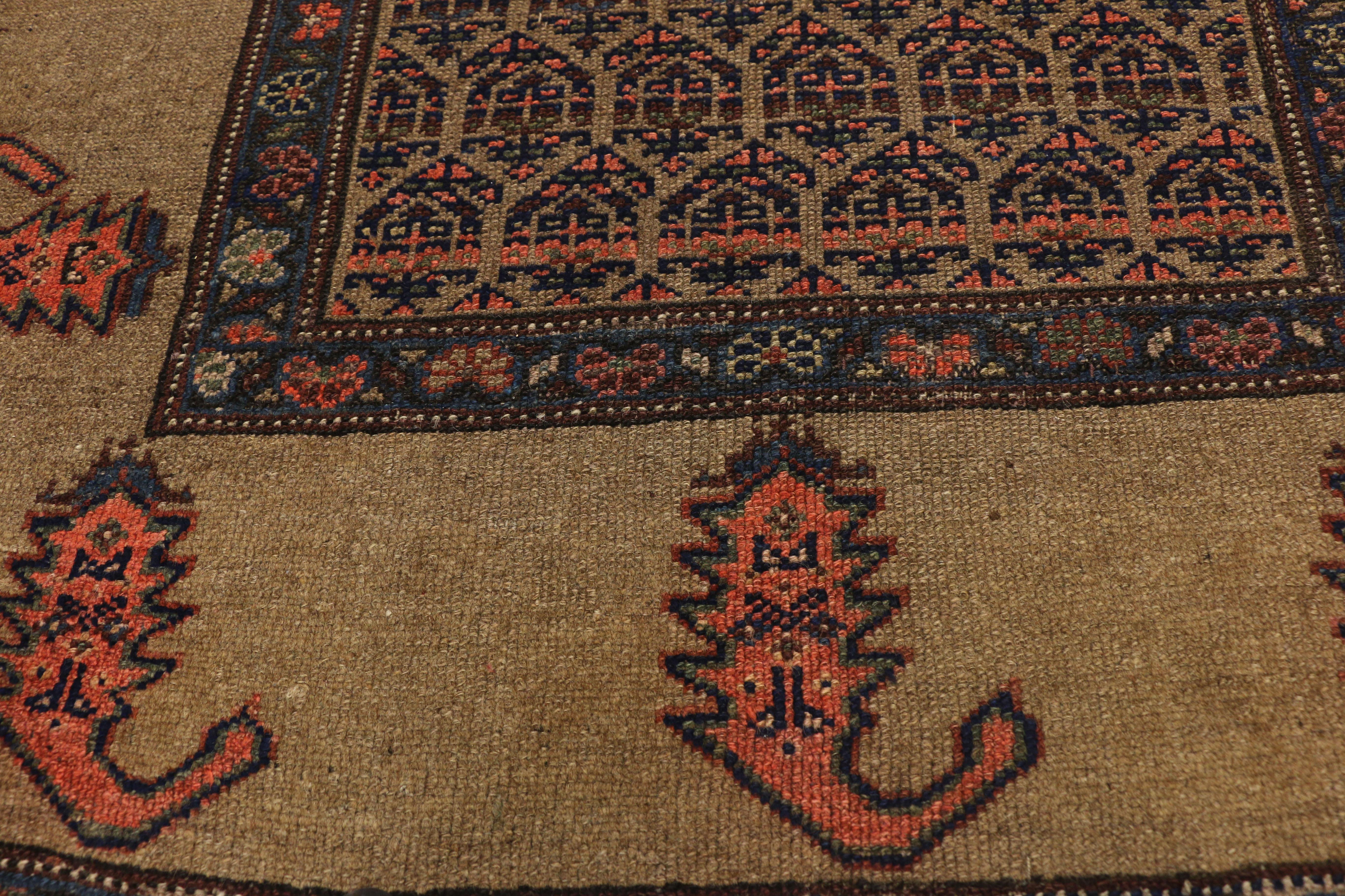 Antique Persian Malayer Rug with Modern Traditional Style In Good Condition For Sale In Dallas, TX