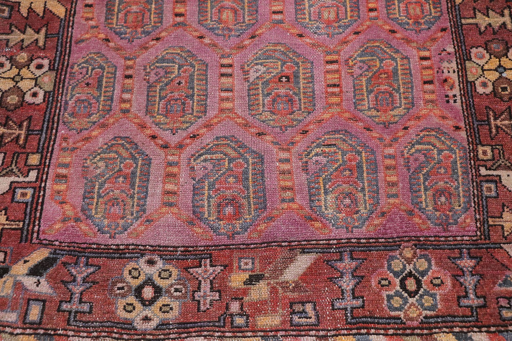 Perse Ancien tapis persan Malayer avec motif tribal rustique de style bohème en vente