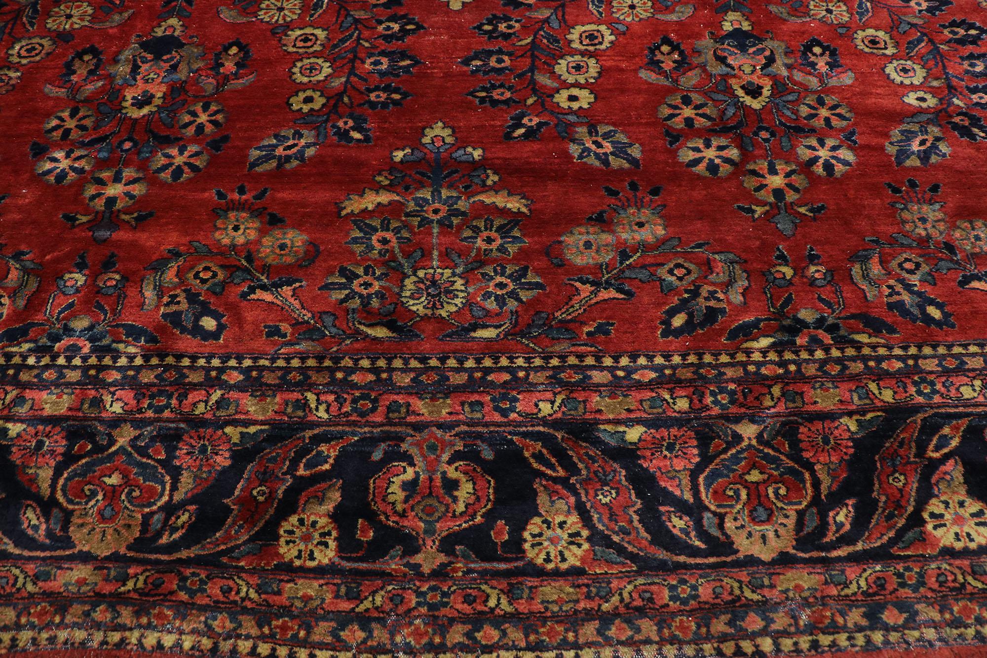 Antique Persian Malayer Rug with Sarouk Design and Neoclassical Style In Good Condition For Sale In Dallas, TX