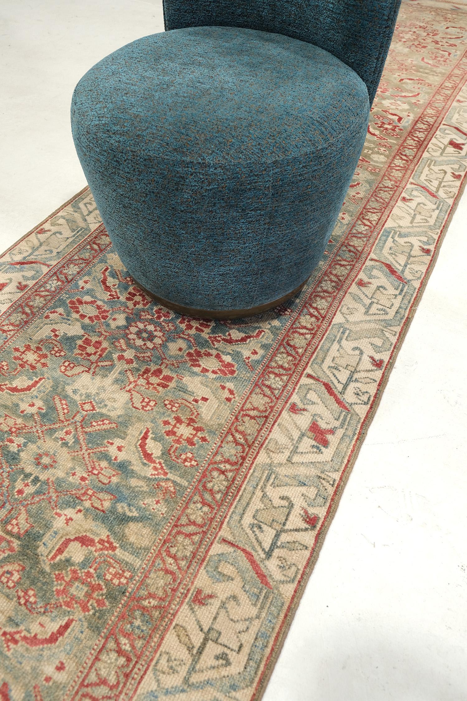 Tapis de couloir persan ancien Malayer 29099 Bon état - En vente à WEST HOLLYWOOD, CA