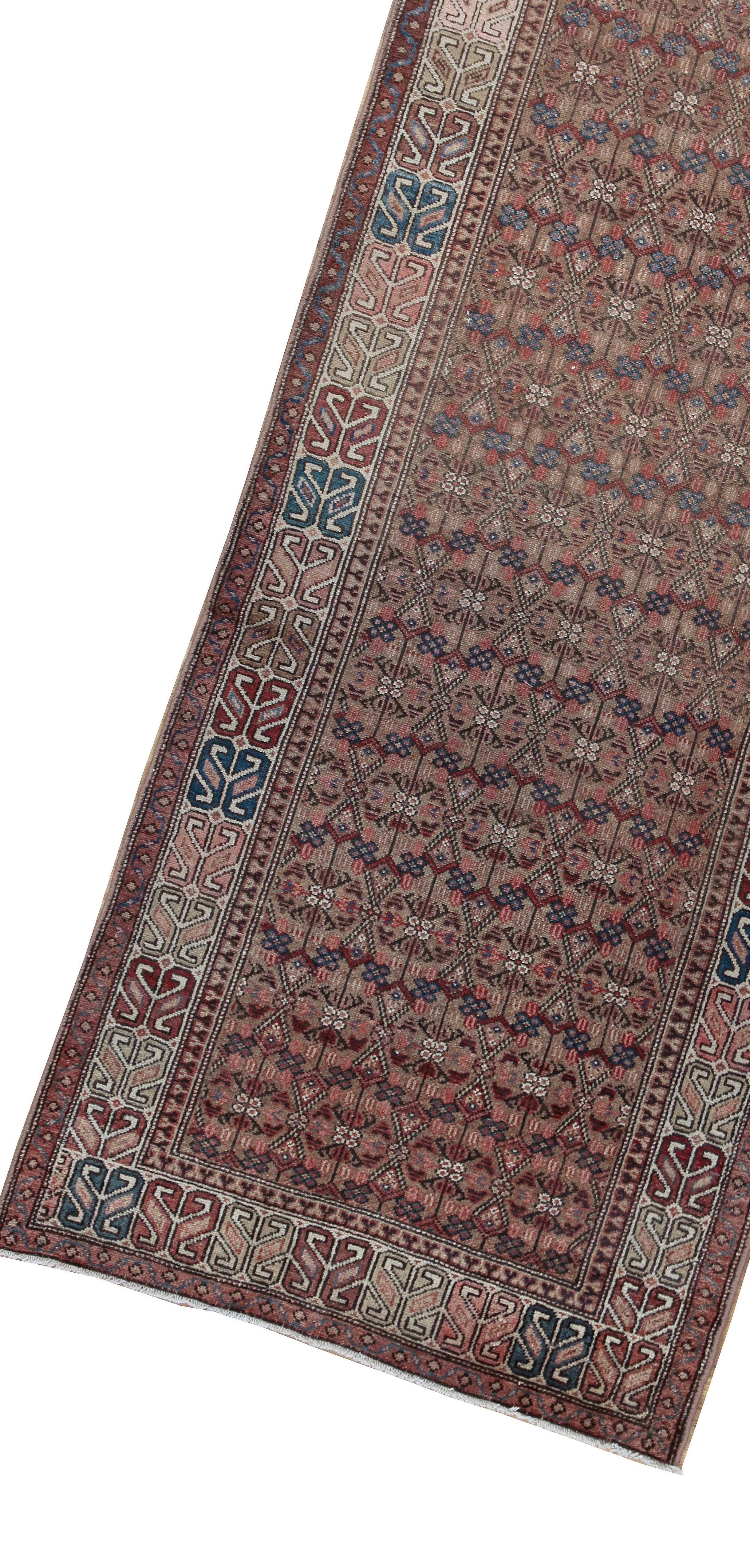 Antiker persischer Malayer-Läufer aus Persien, 3' x 6'9 cm (Persisch) im Angebot