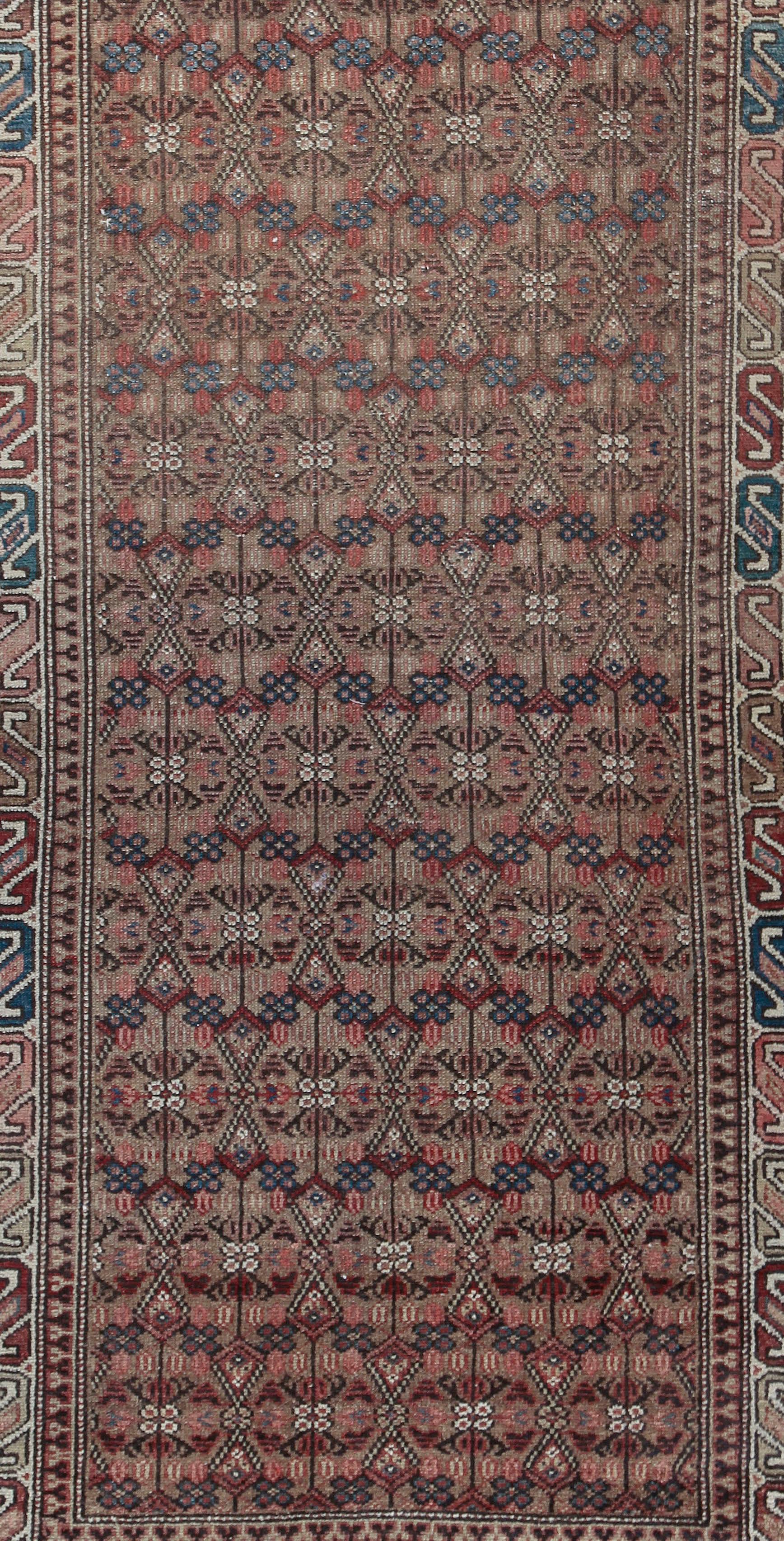 Antiker persischer Malayer-Läufer aus Persien, 3' x 6'9 cm (Handgewebt) im Angebot
