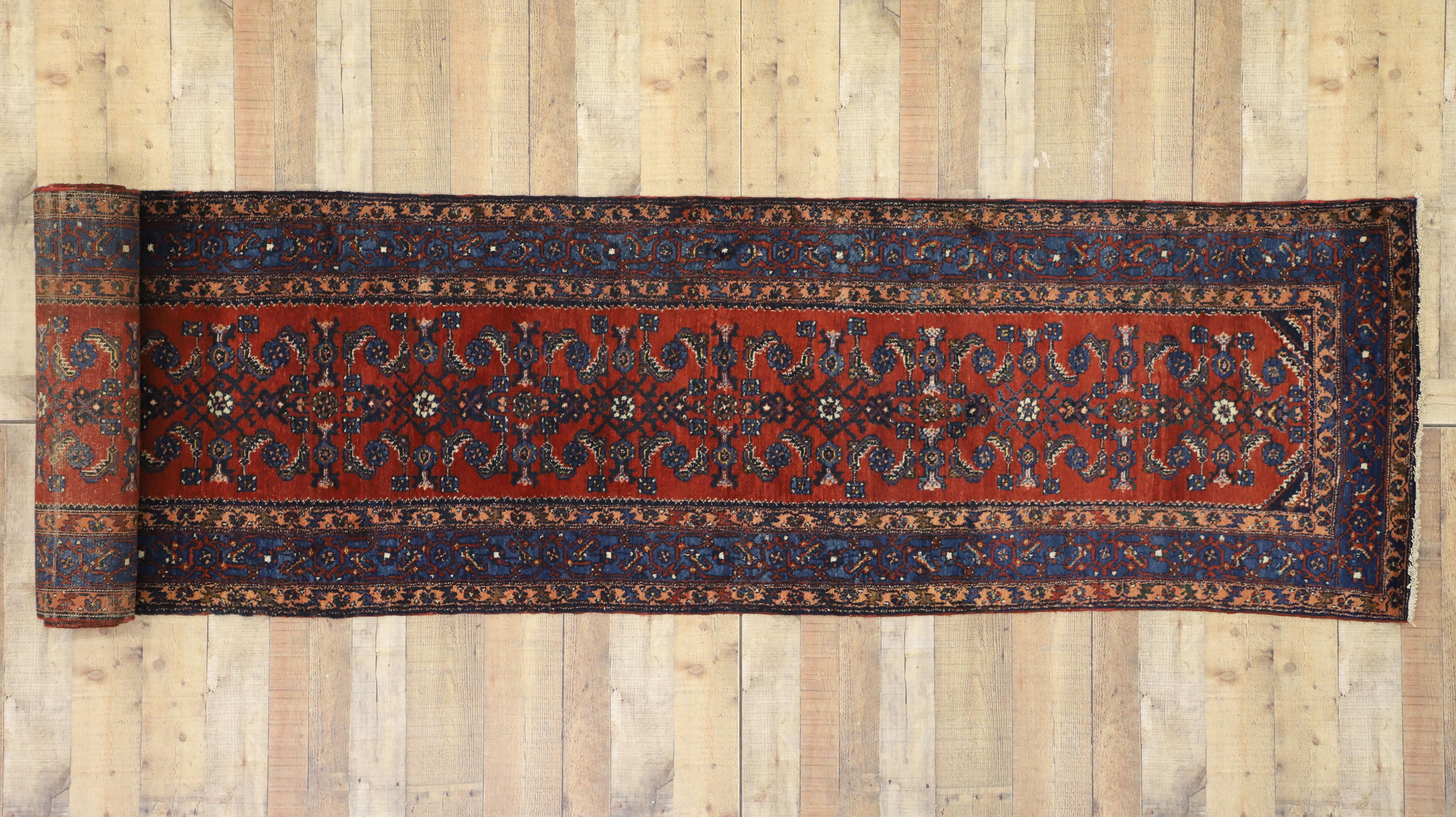 Antique Persian Malayer Long Runner with Elizabeth Tudor Style For Sale 3