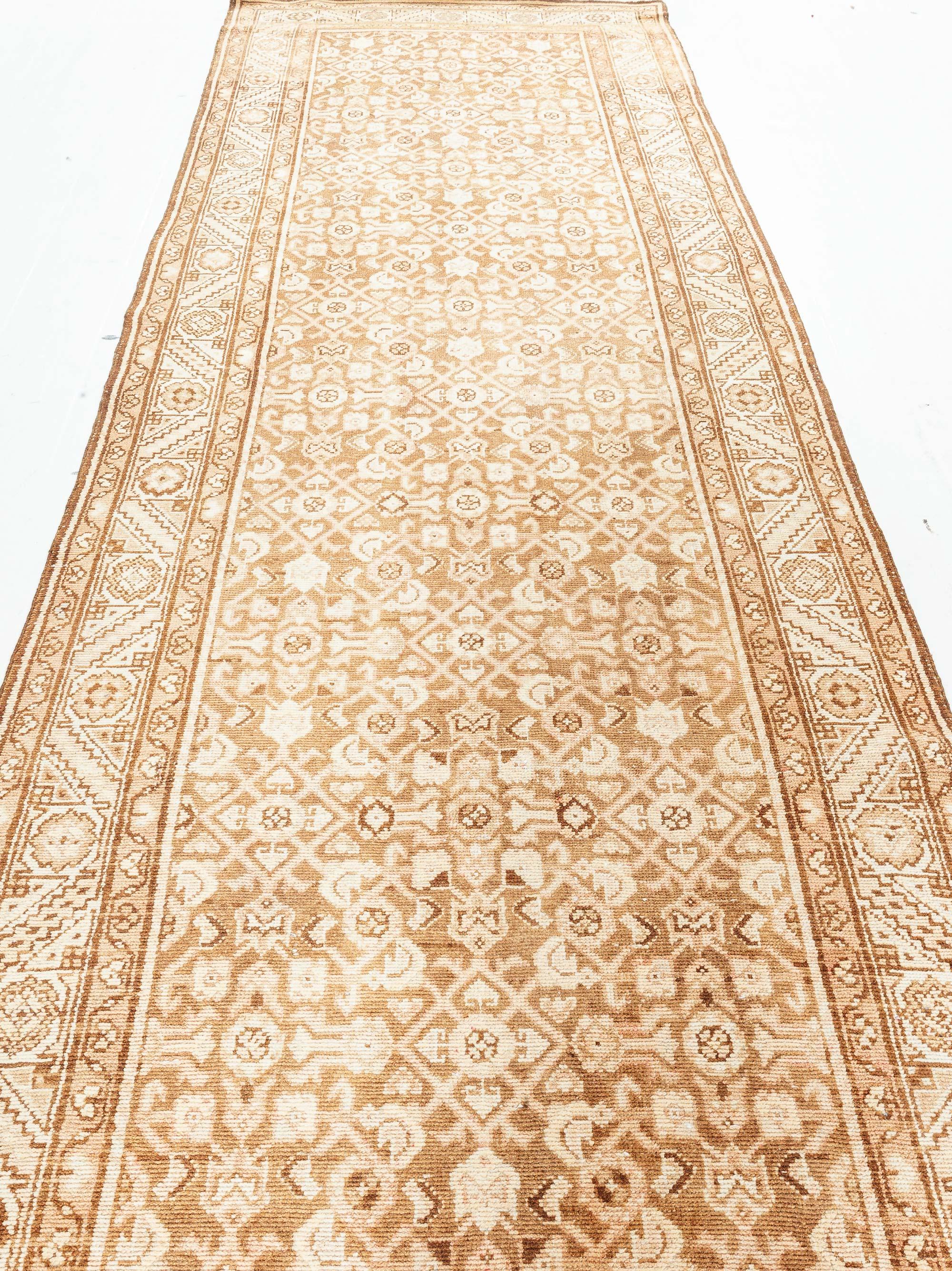 Antique Persian Malayer Runner
Size: 4'0